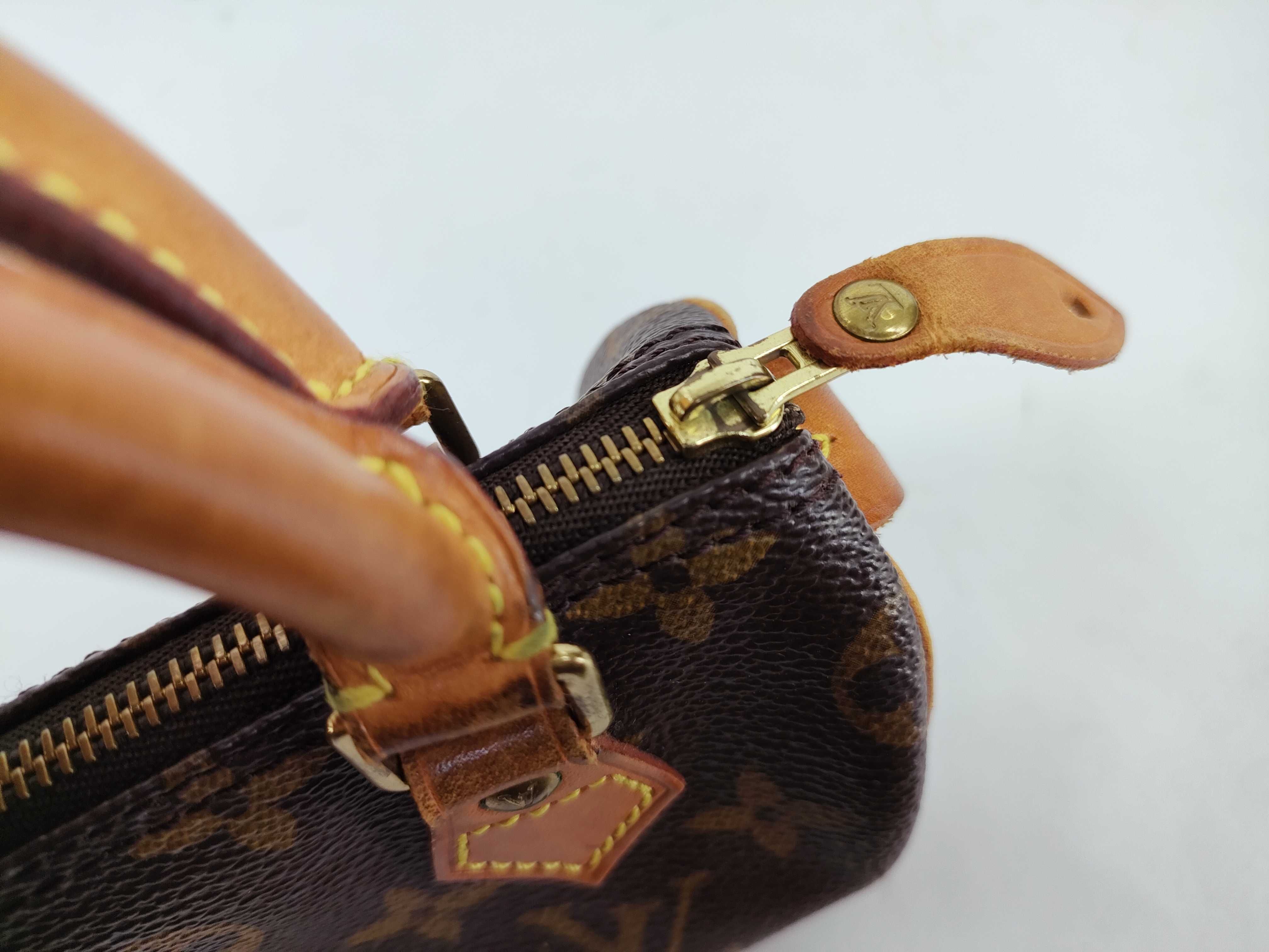 Monogram Graffiti Louis Vuitton LV Mini Speedy Boston Bag with Strap — view 8