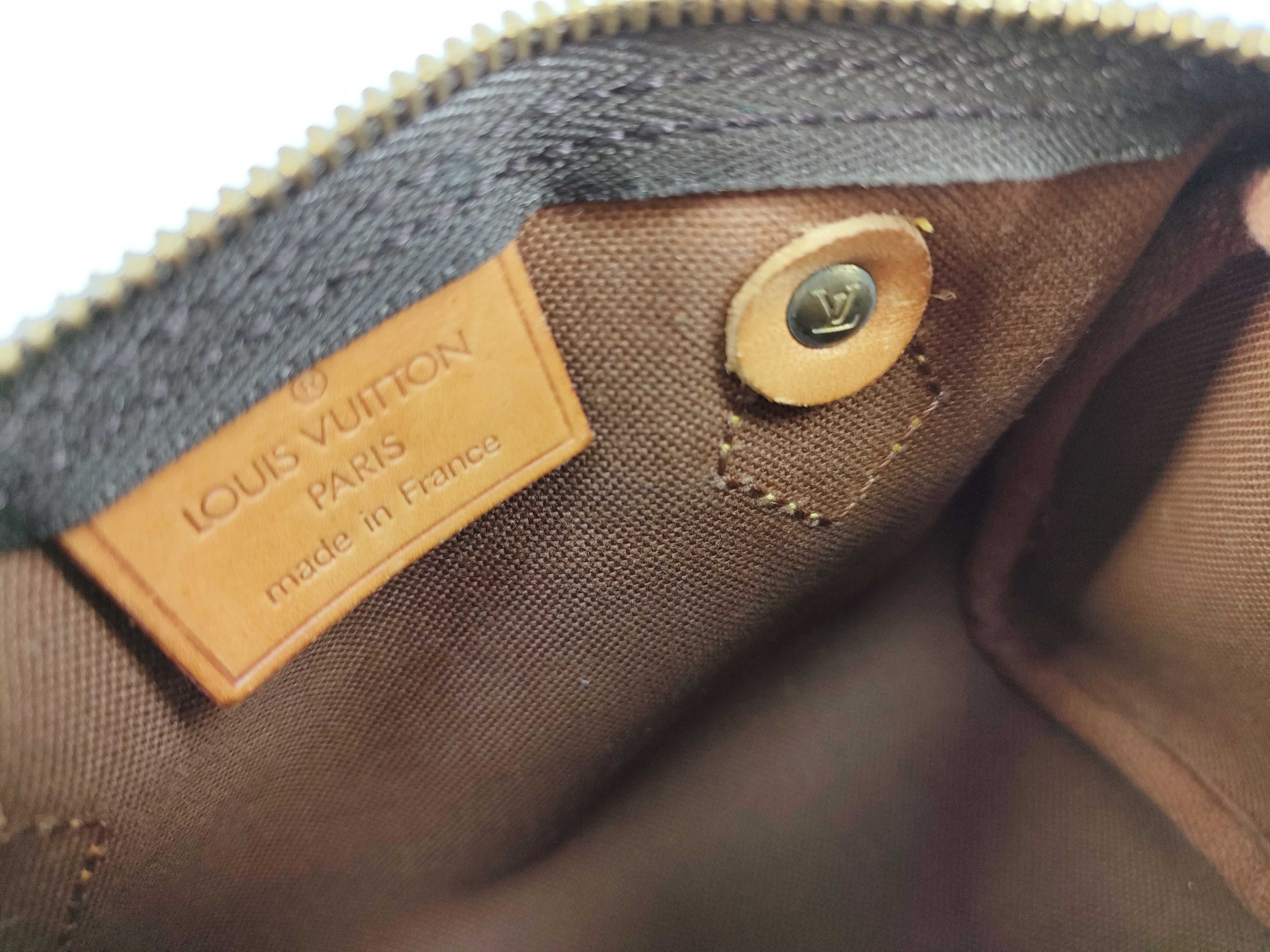 Monogram Graffiti Louis Vuitton LV Mini Speedy Boston Bag with Strap — view 10