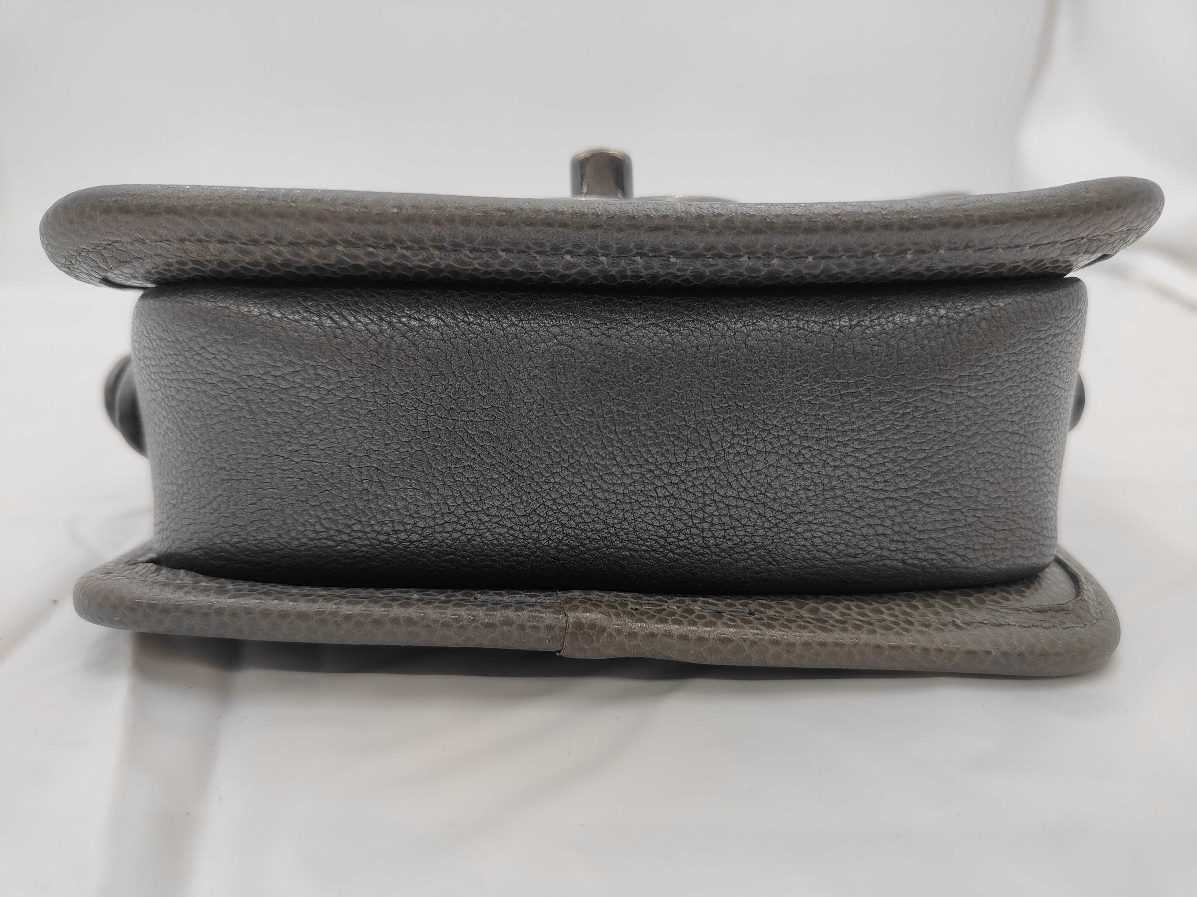 Turnlock Chain Shoulder Bag, Caviar Lambskin, Black/Gray, SS Shoulder Bag — view 7