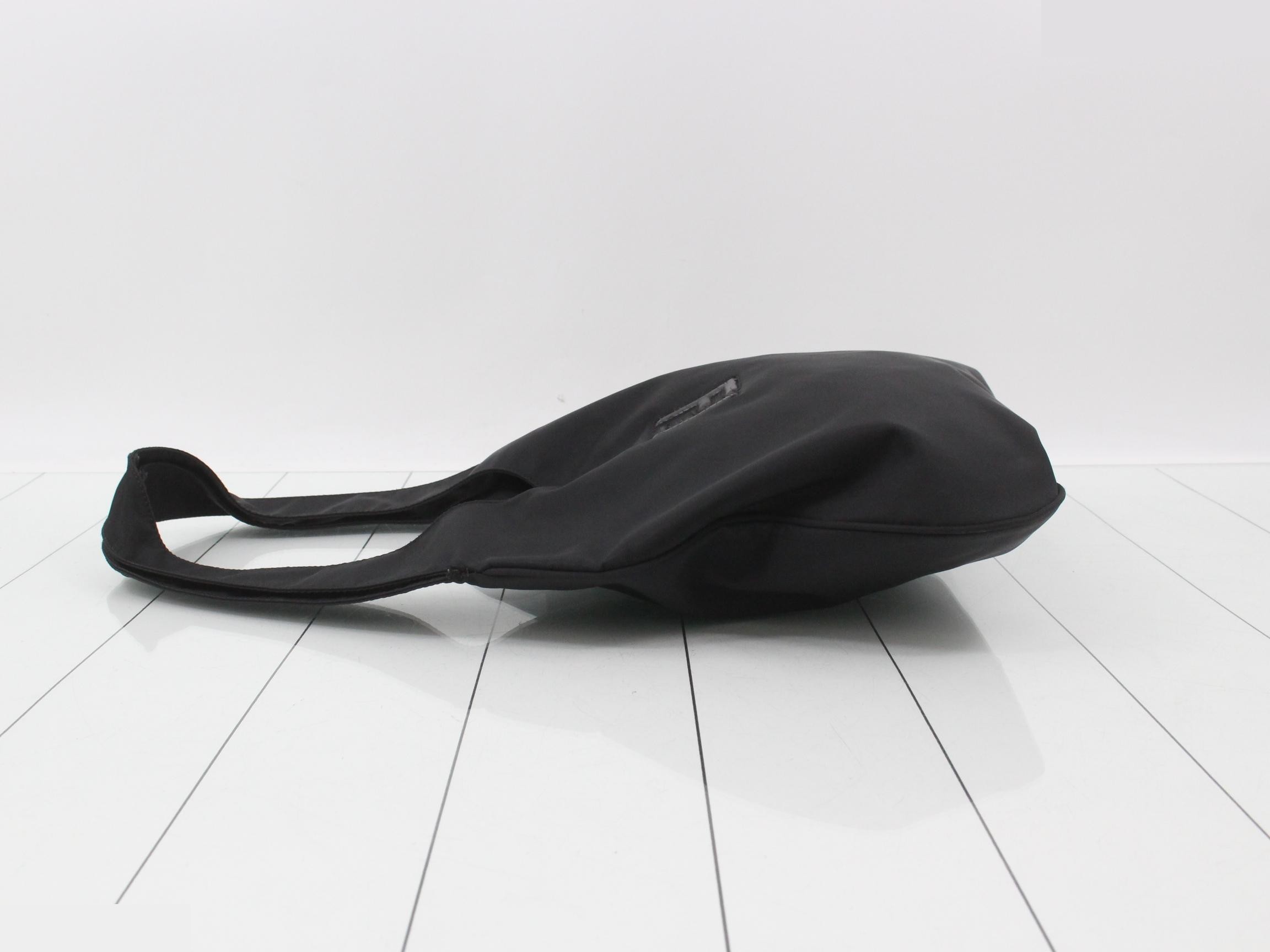 Nylon shoulder bag, black, with dust bag and box. — view 4