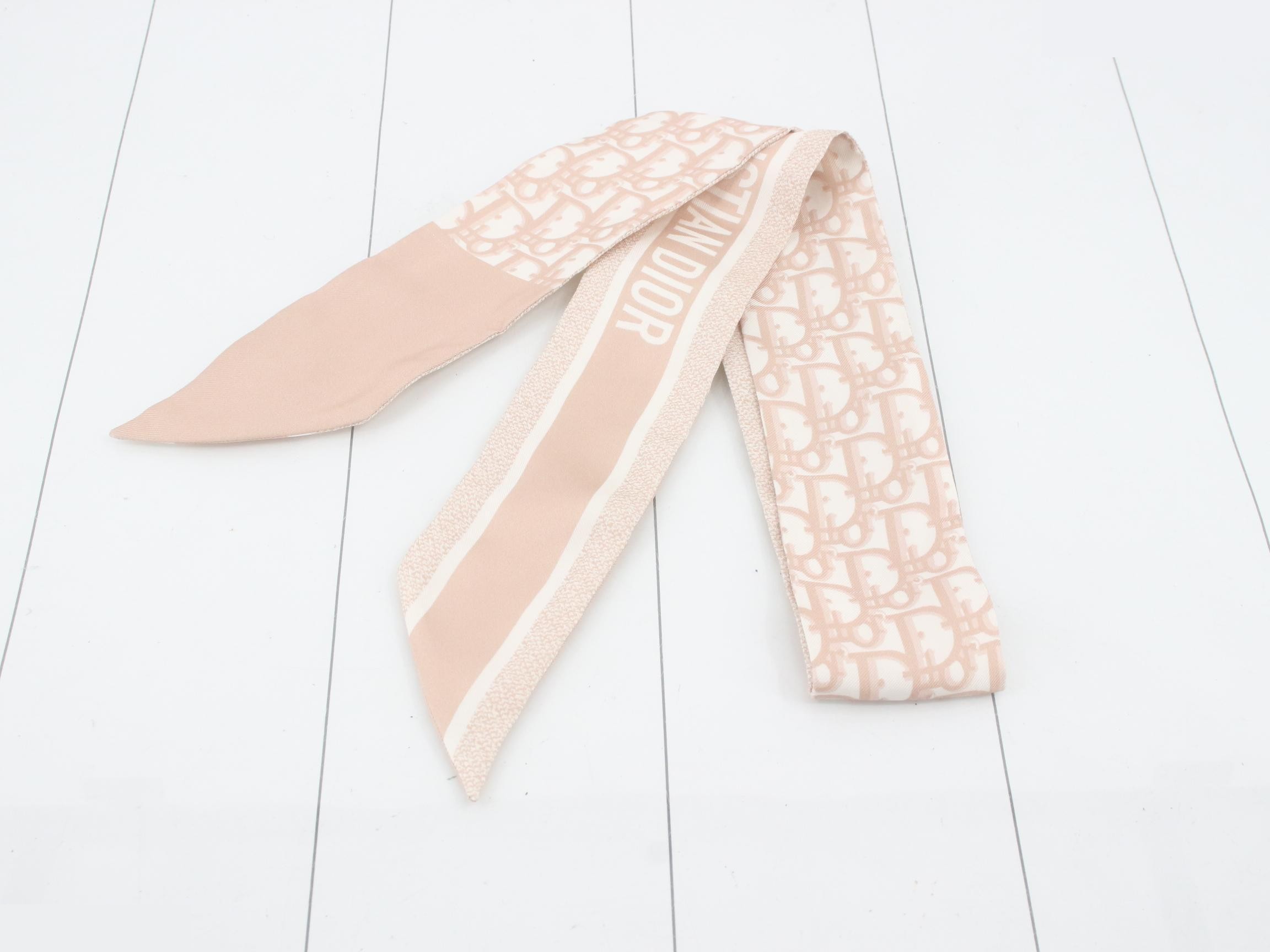 Mitzah scarf — view 2