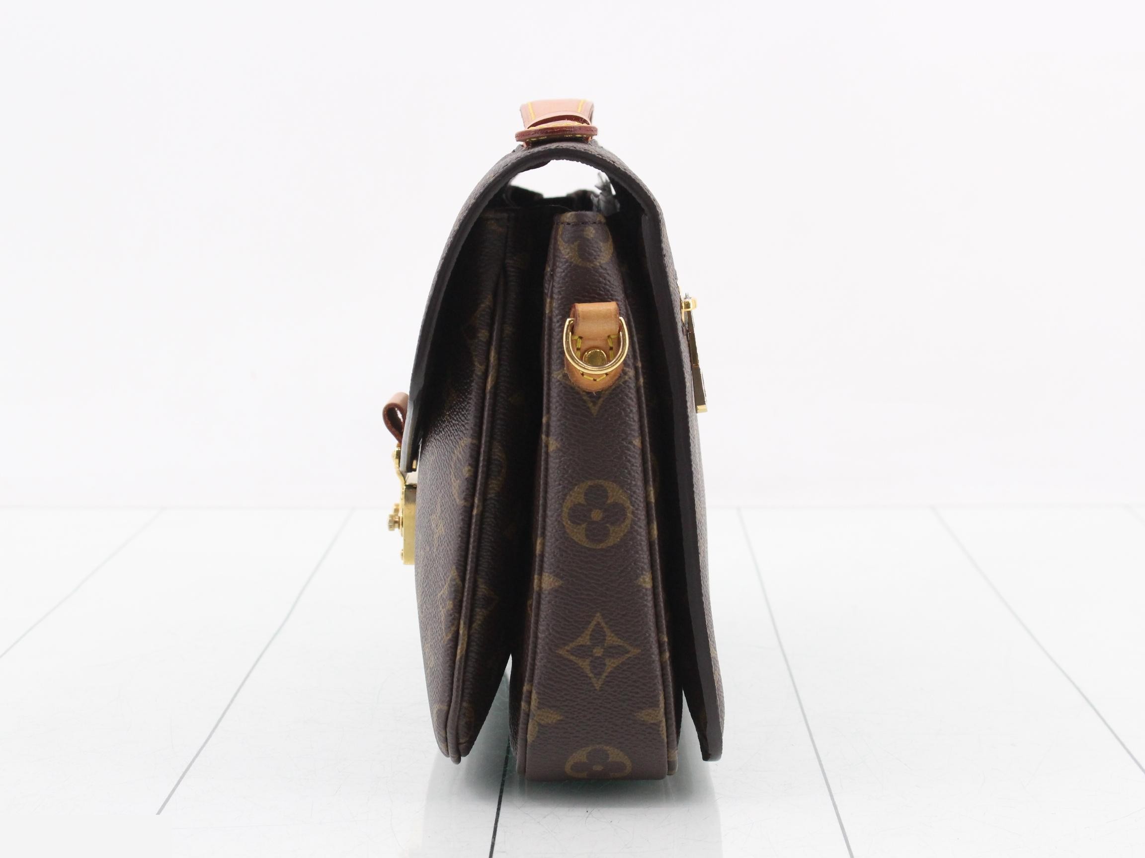 Monogram Pochette Metis MM 2-Way Handbag — view 3