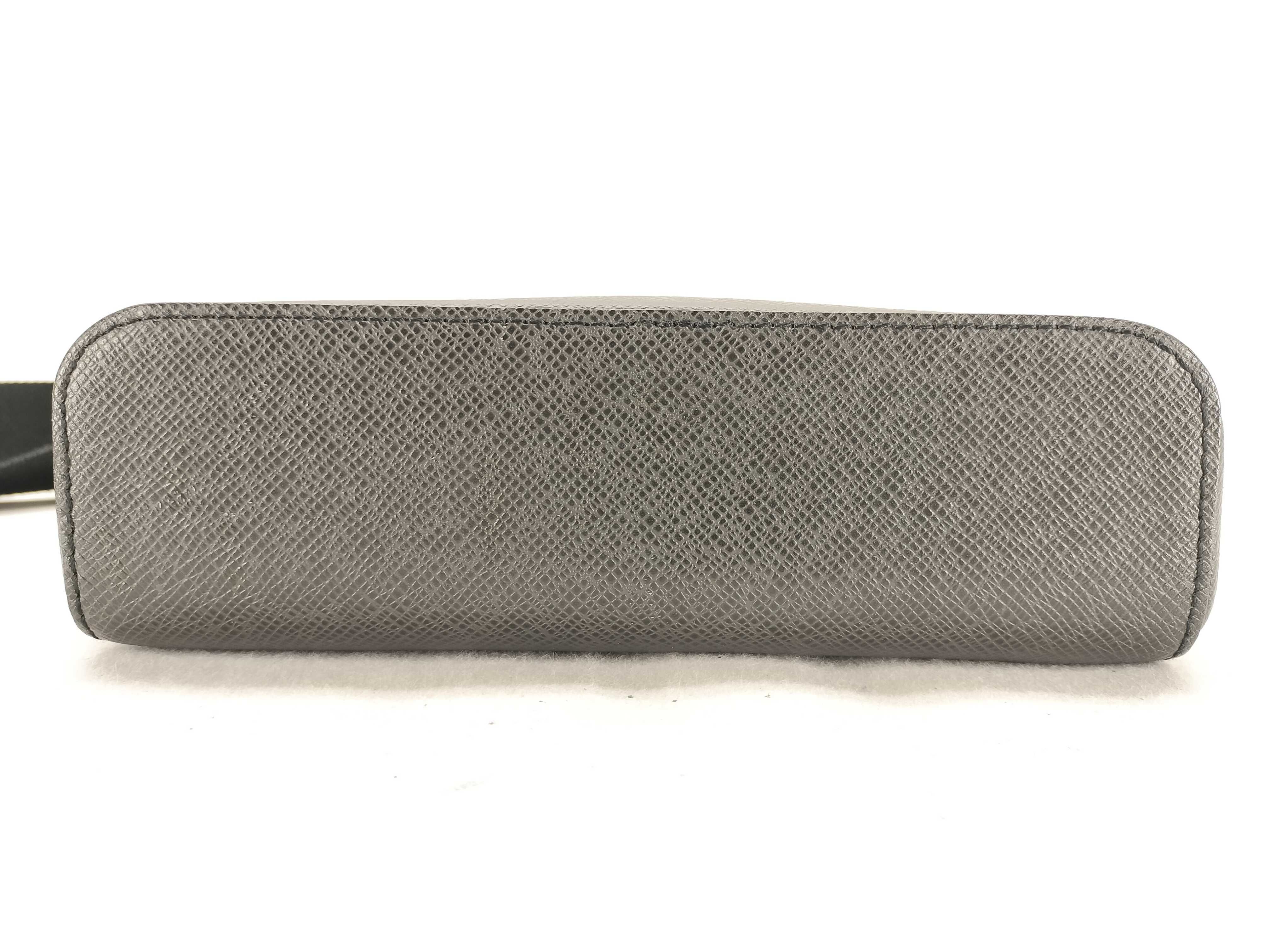 Taiga Anton Pochette Shoulder Bag M33431 — view 7