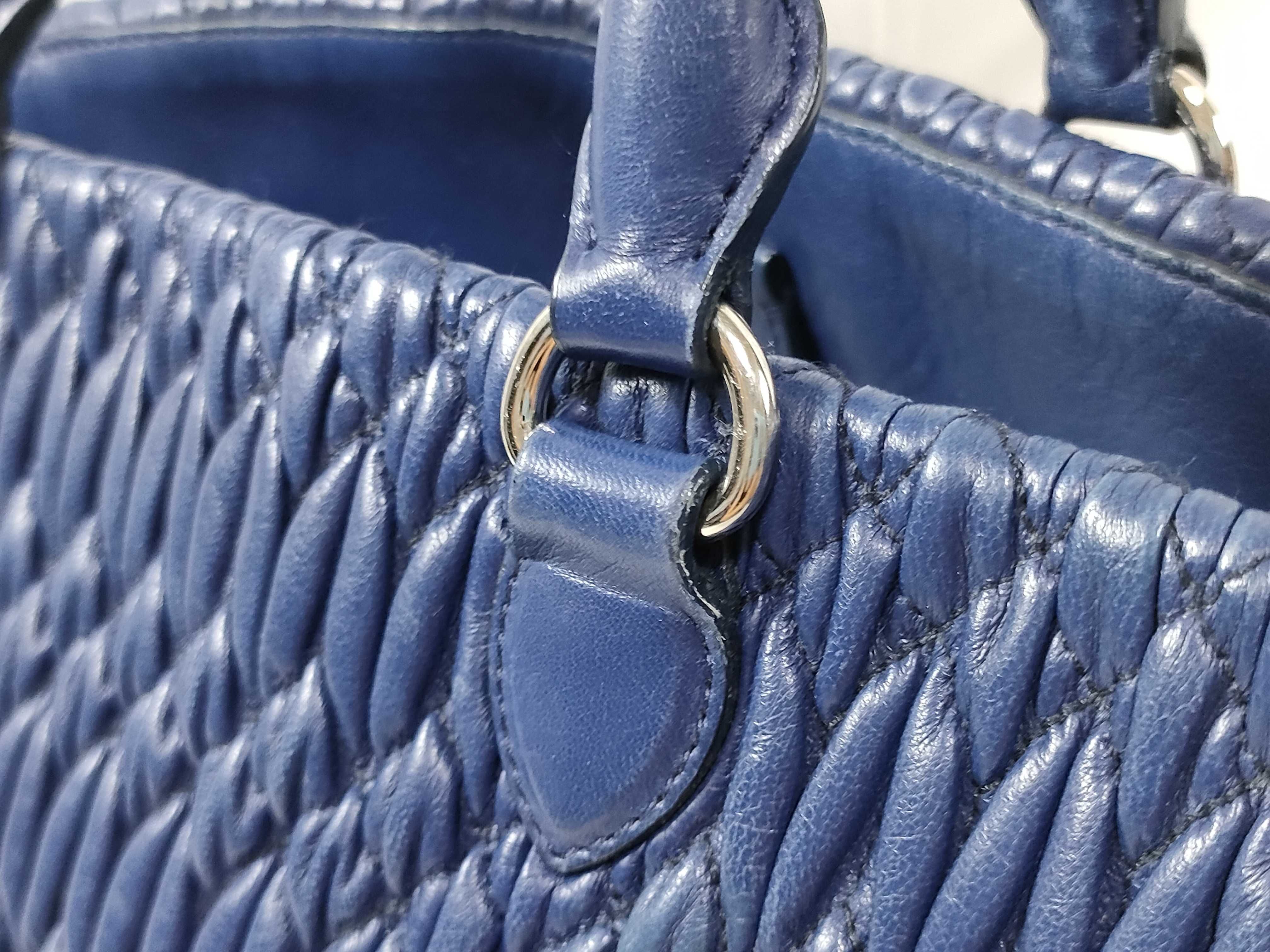 Leather Matelassé 2-Way Handbag — view 4