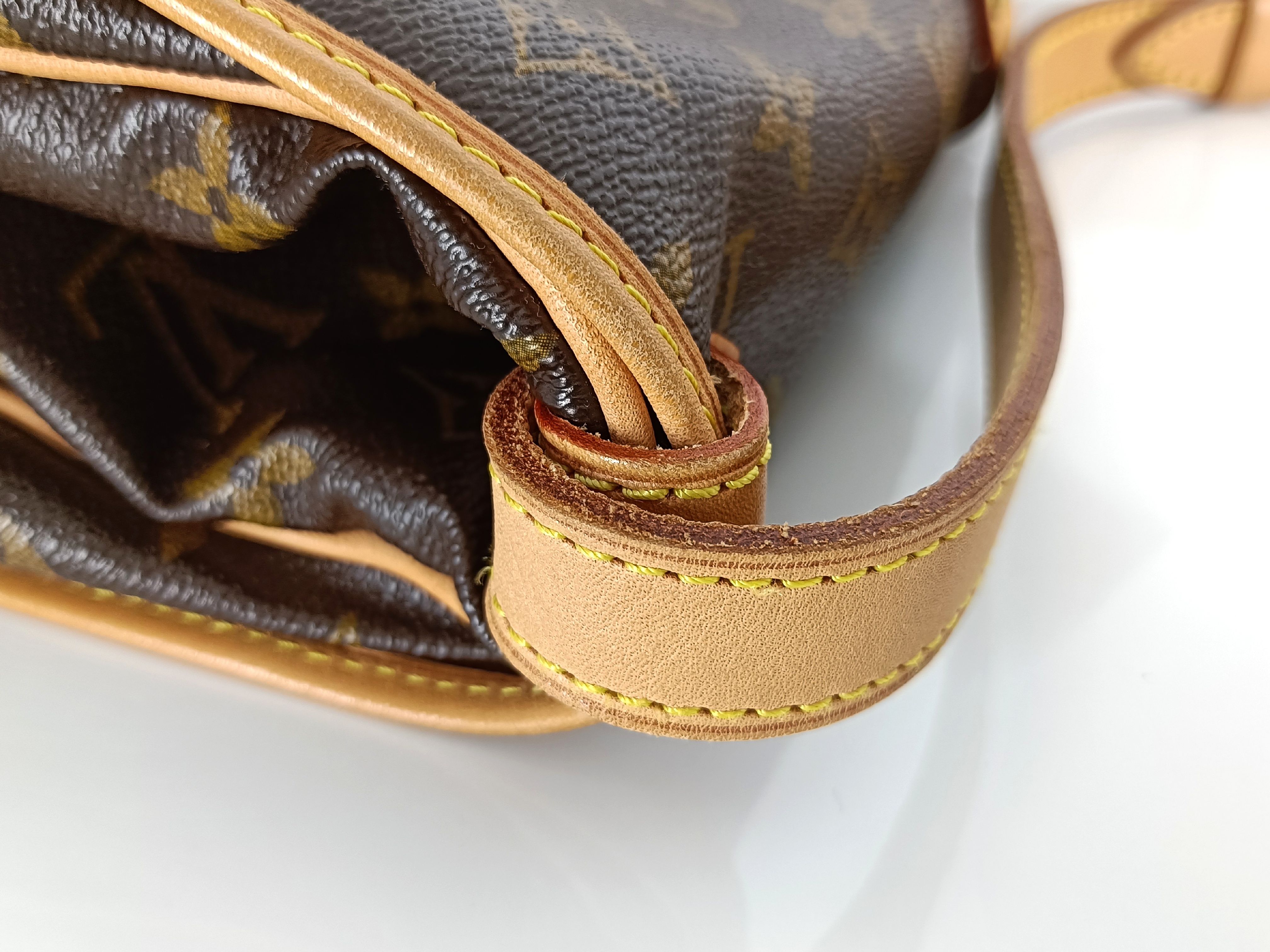 Monogram Saumur 30 M42256 Brown MB2058 Shoulder Bag — view 5