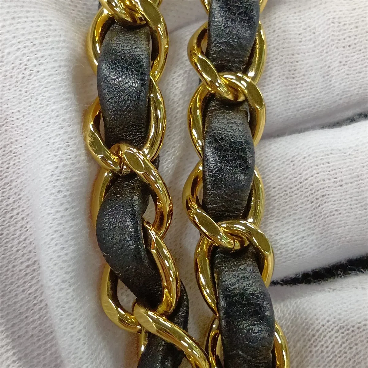 [Individually packaged] Chanel Matelassé 25 Lambskin Double Flap Double Chain Bag, Black with Gold Hardware, 19693633, Serial Number , A01112 — view 13