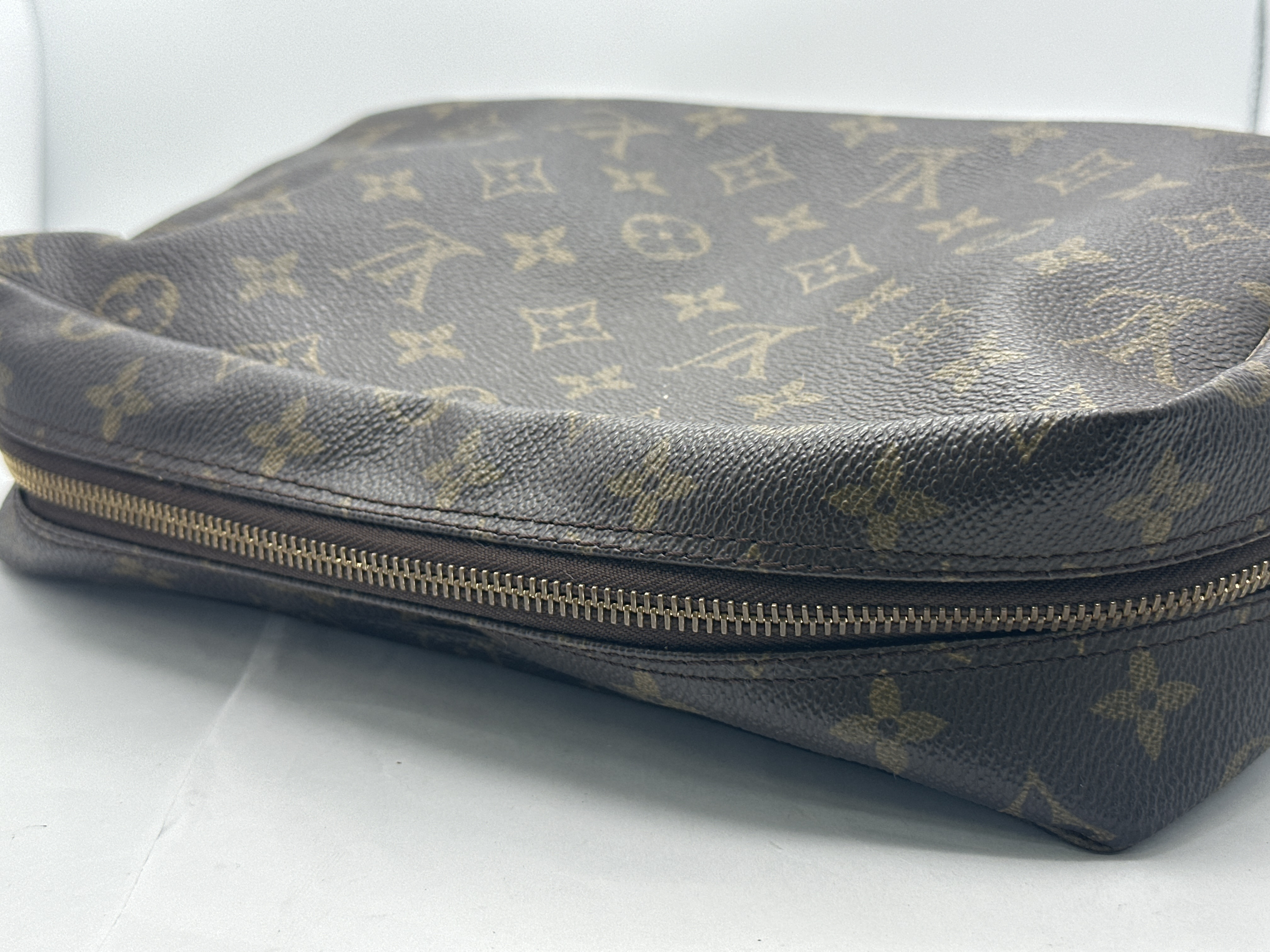 LV Monogram Trousses Toilette 28 Pouch — view 5