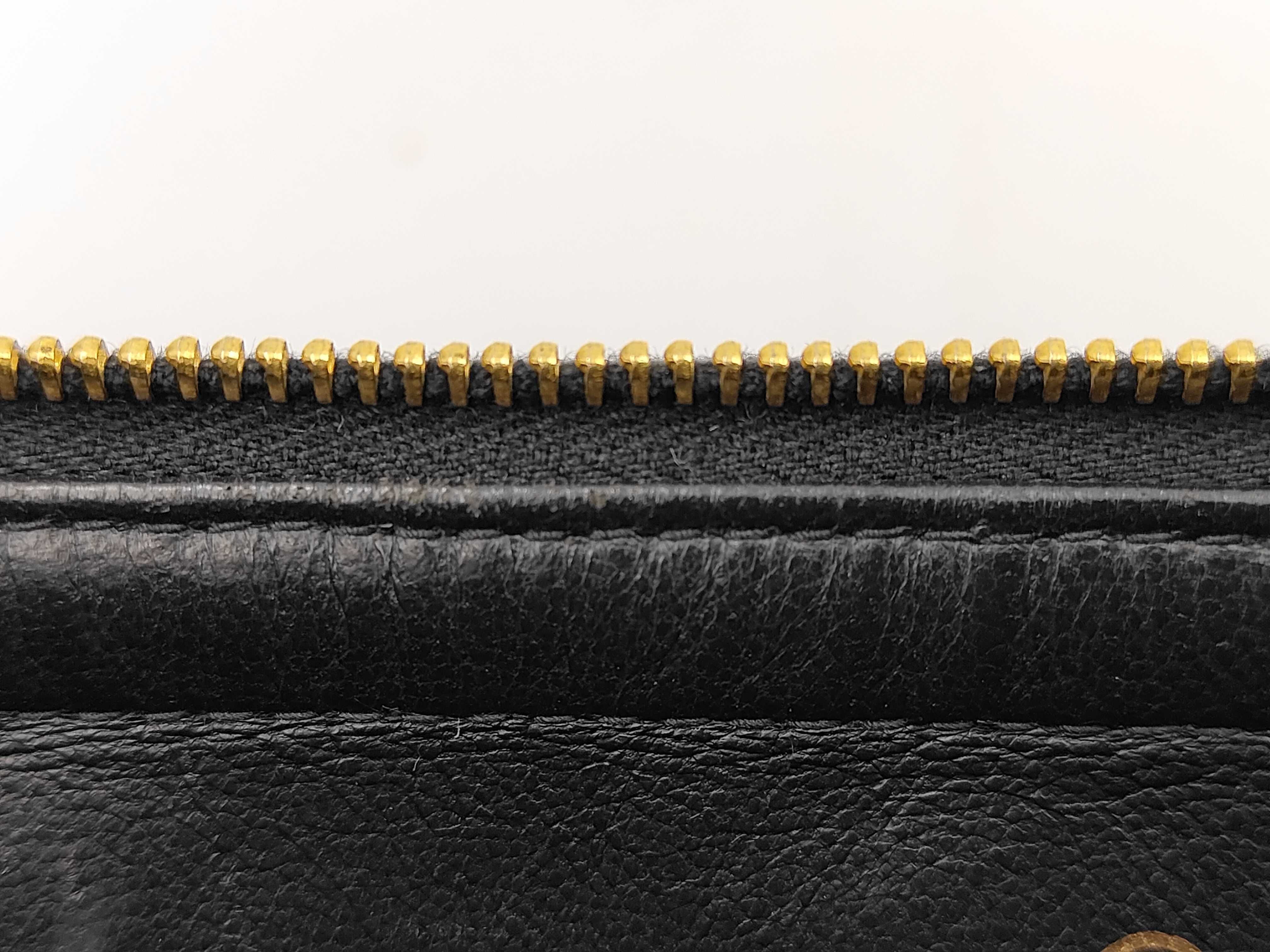 Matelassé Caviar Skin Chain Shoulder Bag, Black with Gold Hardware. — view 11