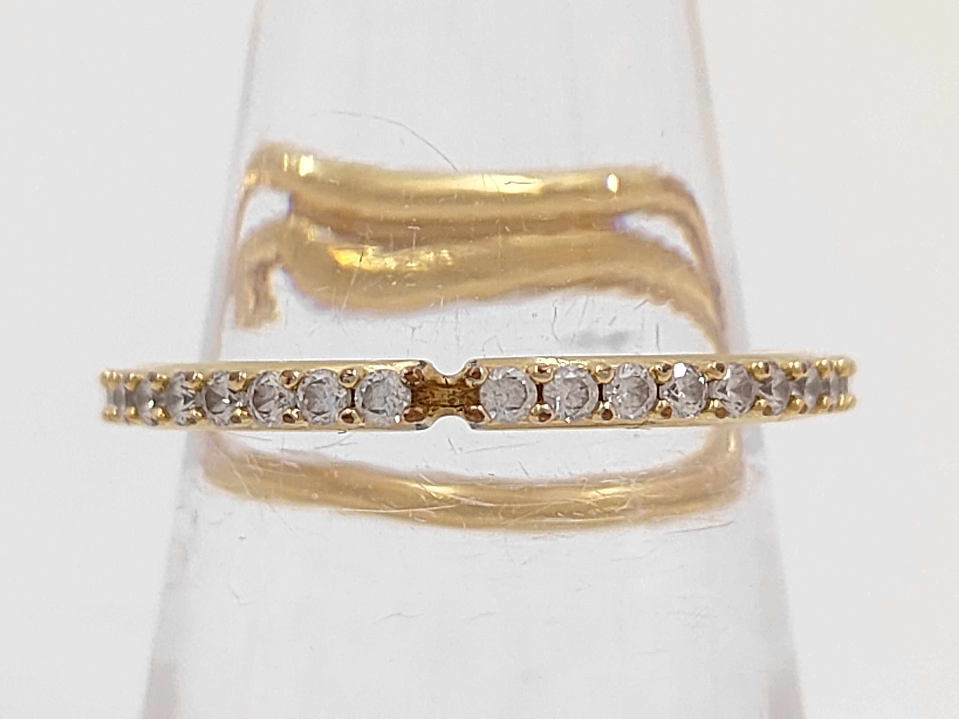 F is Rhinestone Ring — view 3