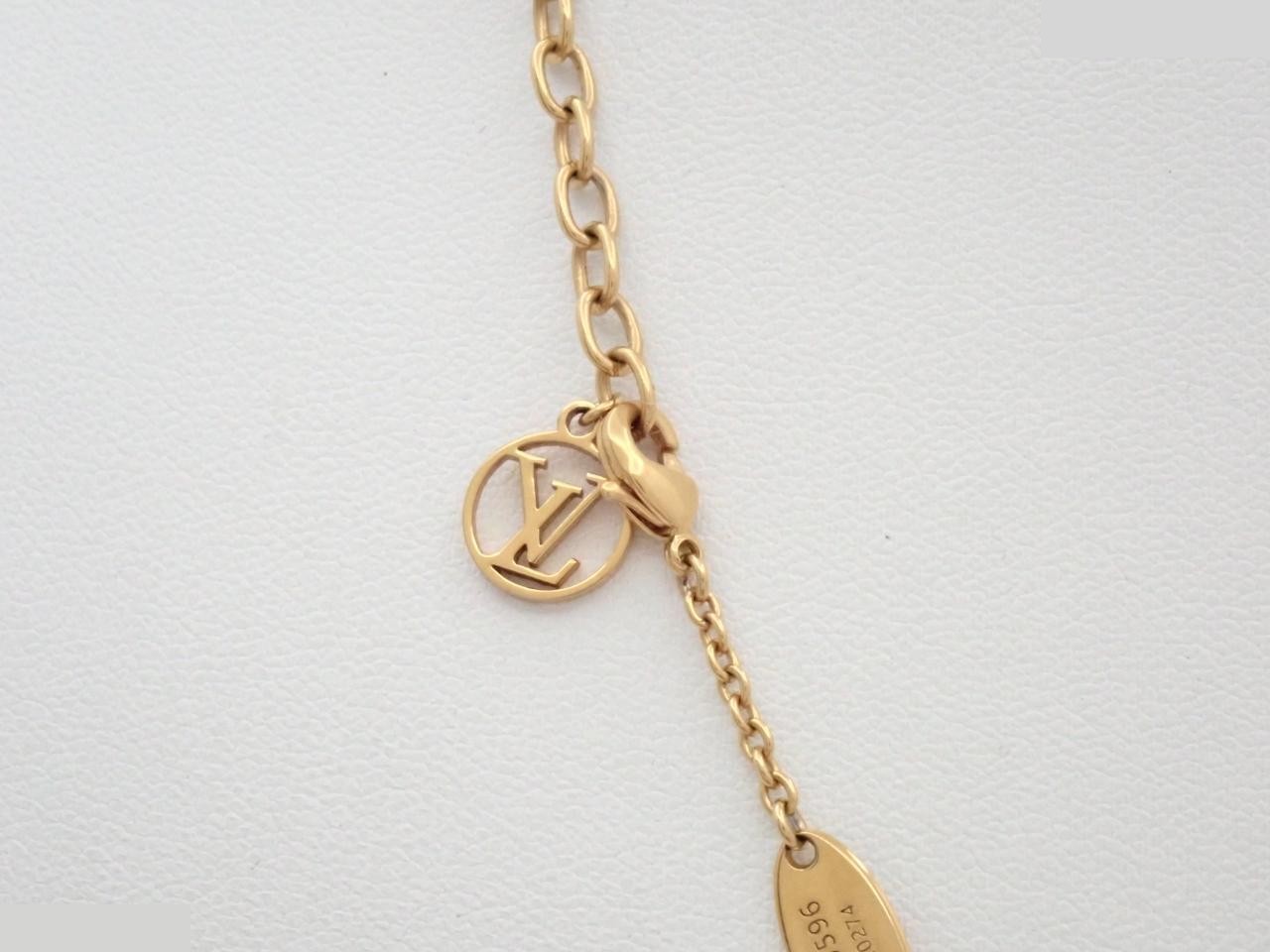 LV Iconic, neck circumference approximately 49cm — view 2