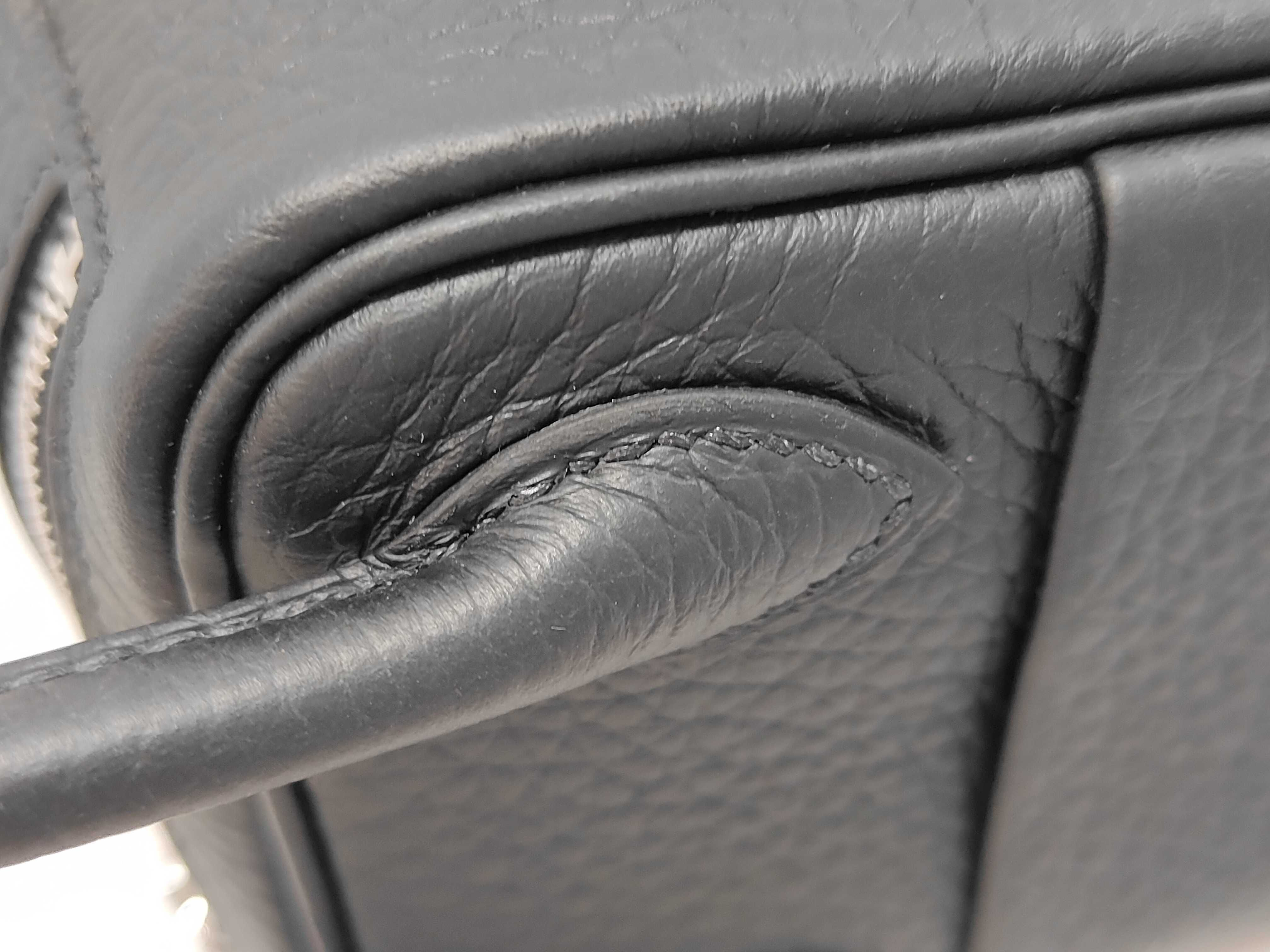 Mini Lindy 2 Shoulder Bag, Taurillon Clemence Leather, Black with Silver Hardware, K Stamp — view 6