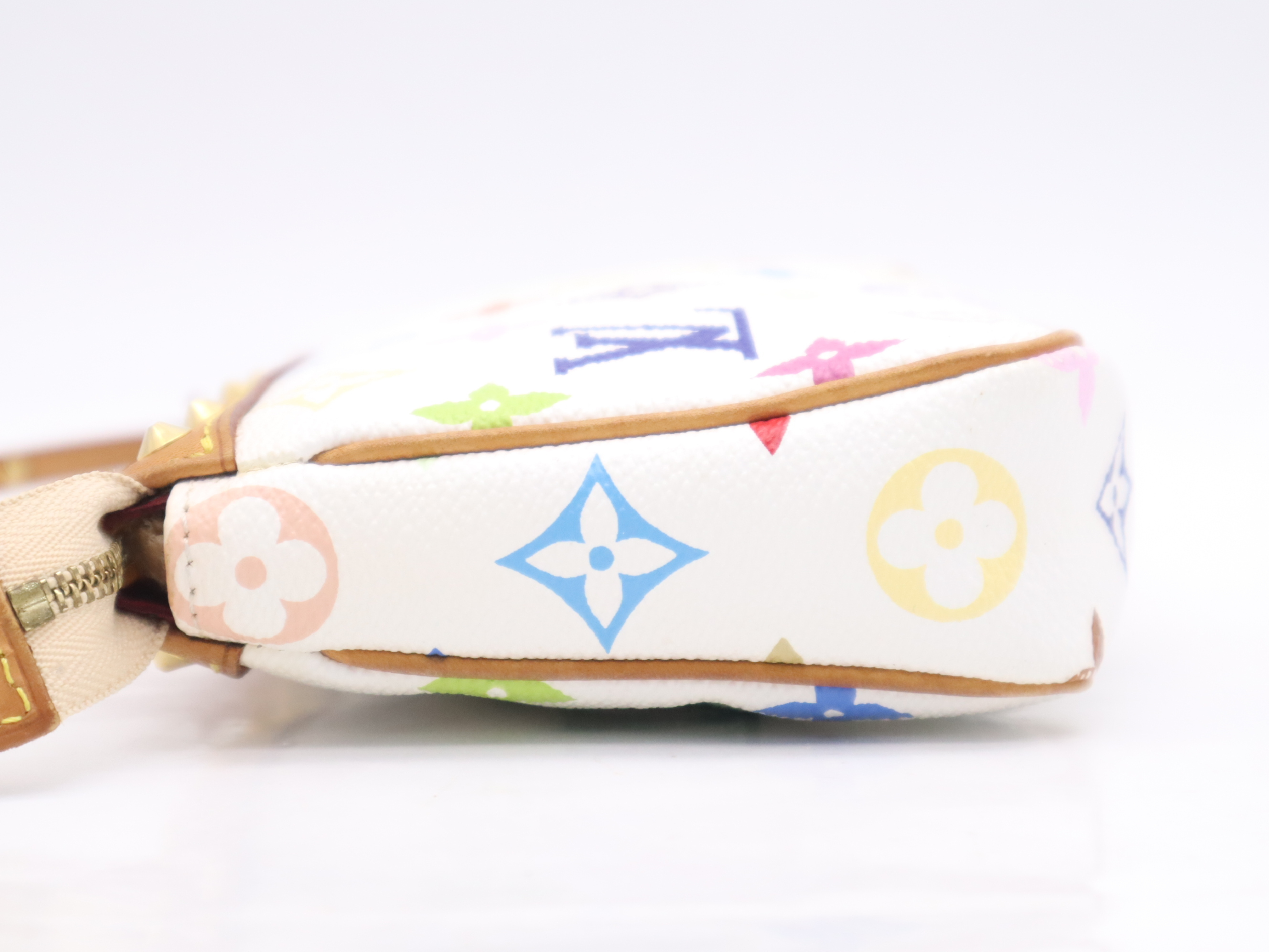 M92649 Multicolor Pochette Accessoires Blanc Pouch — view 3