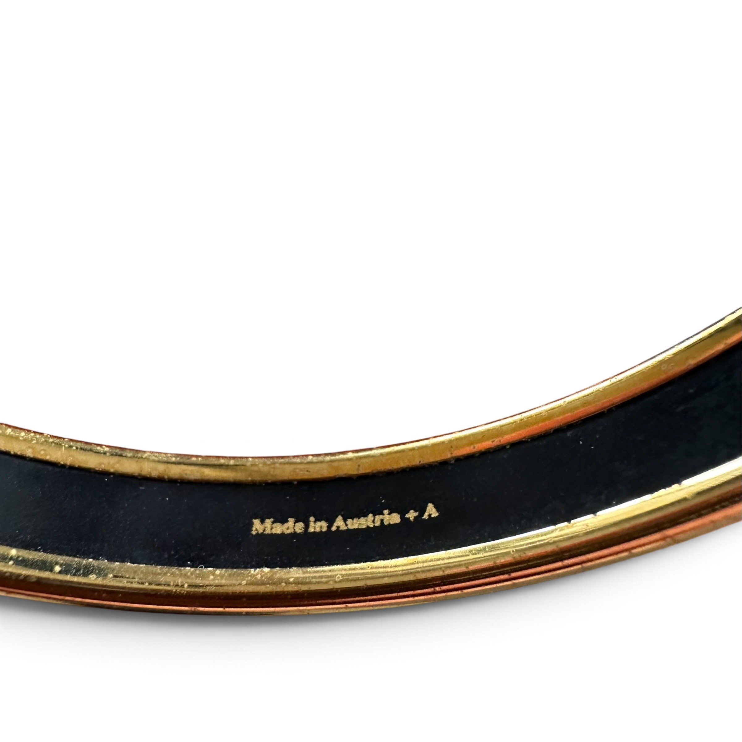 Enamel bangle, cloisonné enamel, animal design, gold, wrist circumference approximately 21.5 cm — view 6