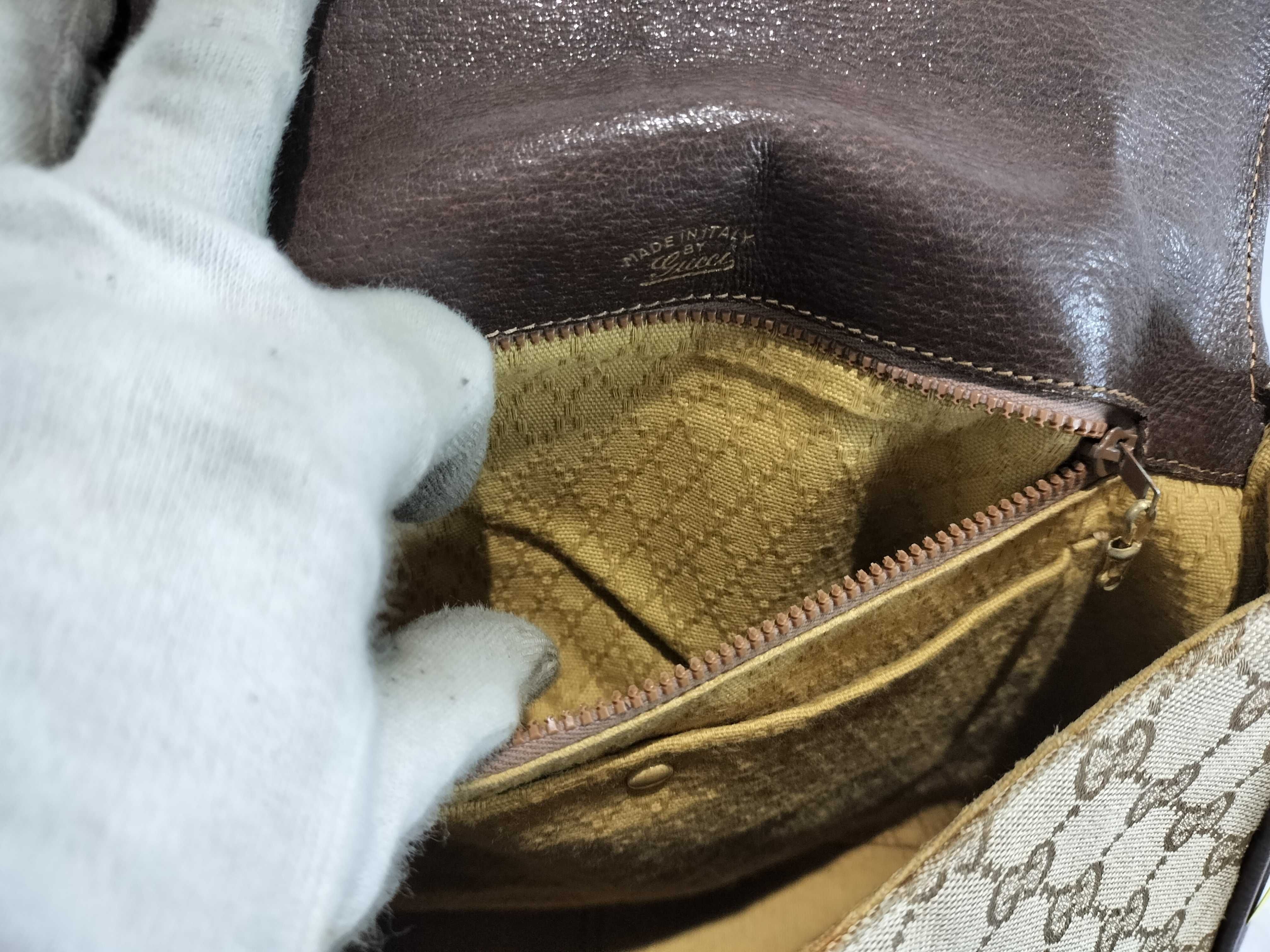 GG Canvas Old Gucci Shoulder Bag — view 10