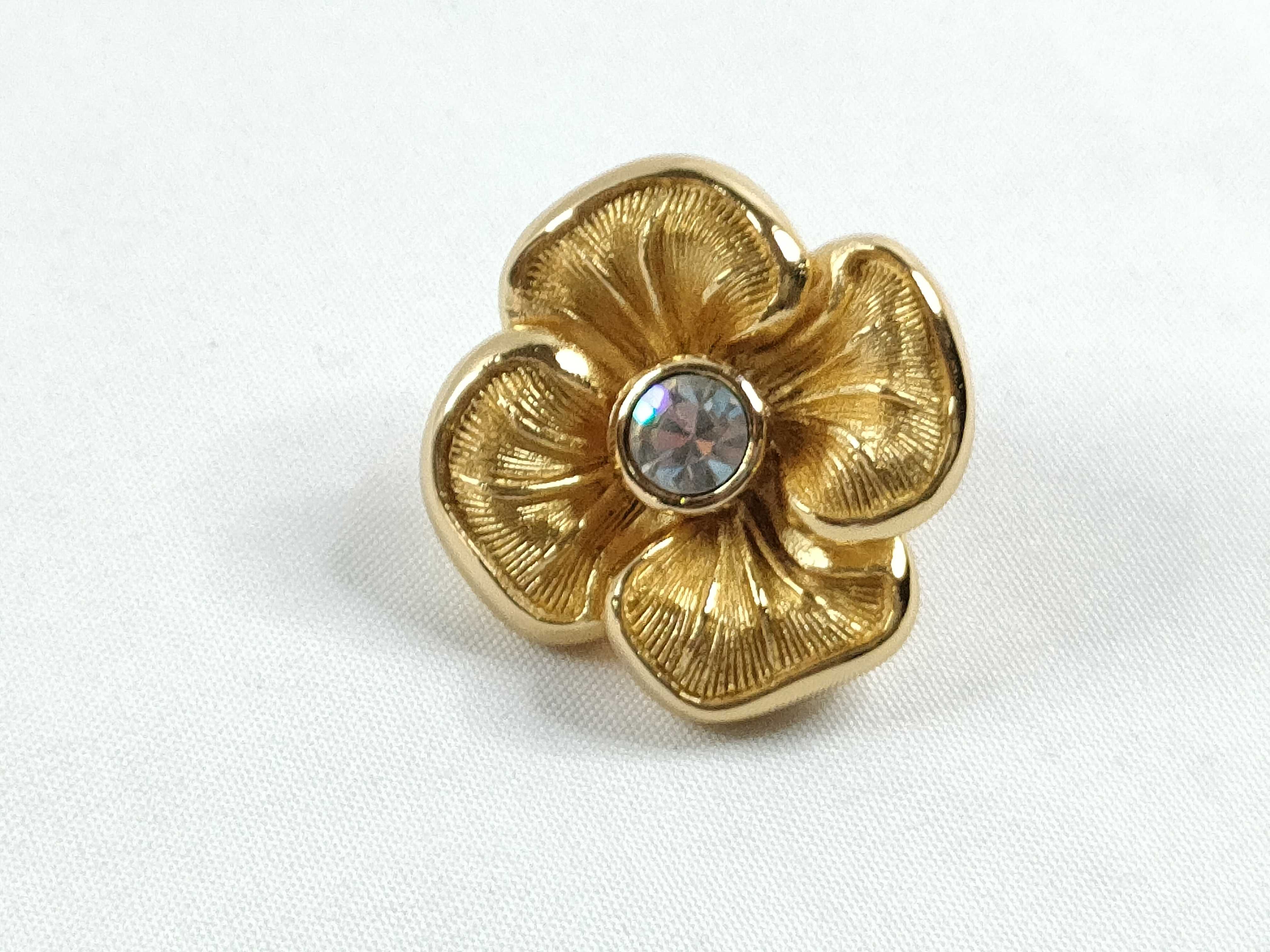 Christian Flower Motif Brooch, Gold Brooch