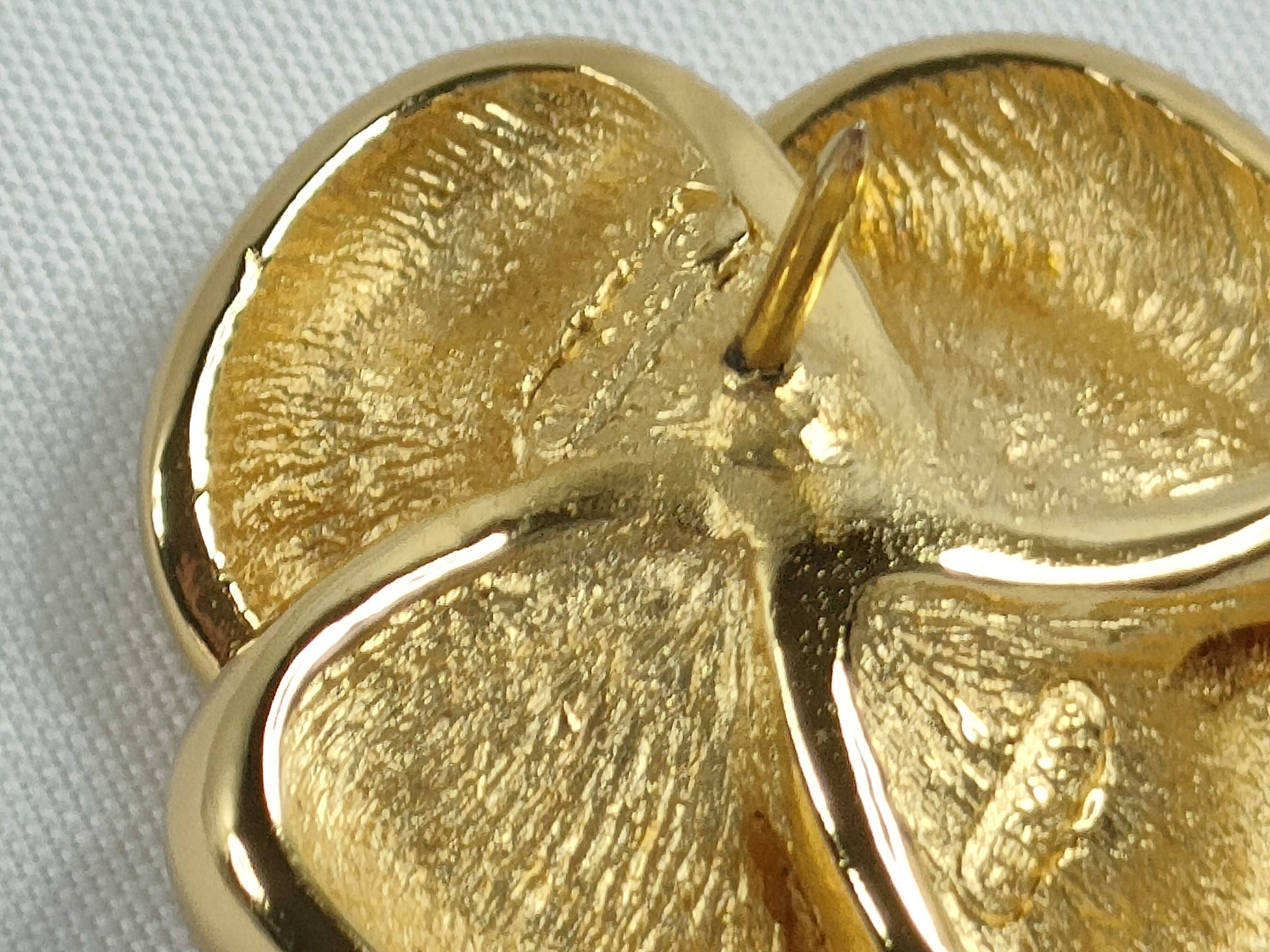 Christian Flower Motif Brooch, Gold Brooch — view 5