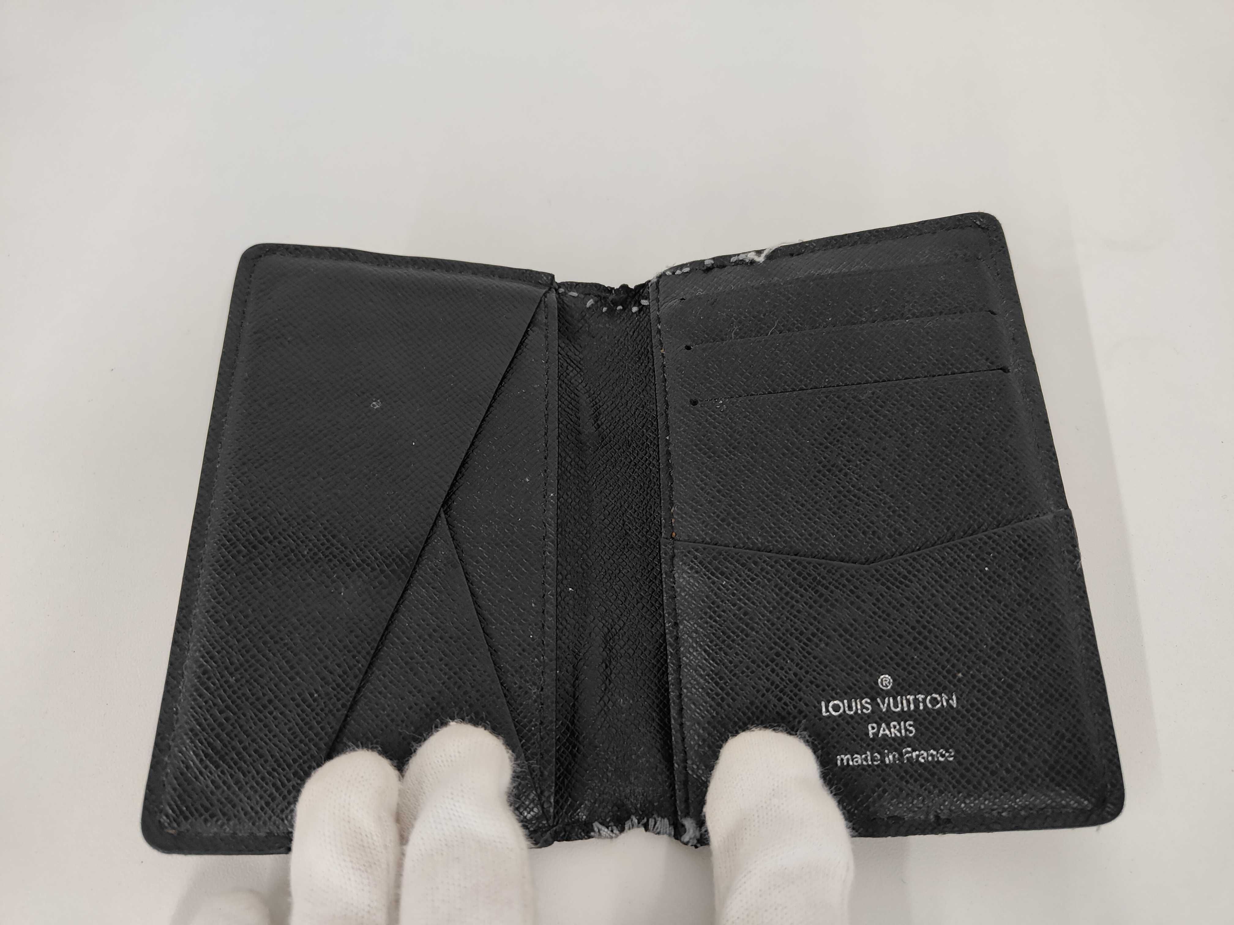 Damier Graphite Chain Wallet — view 4