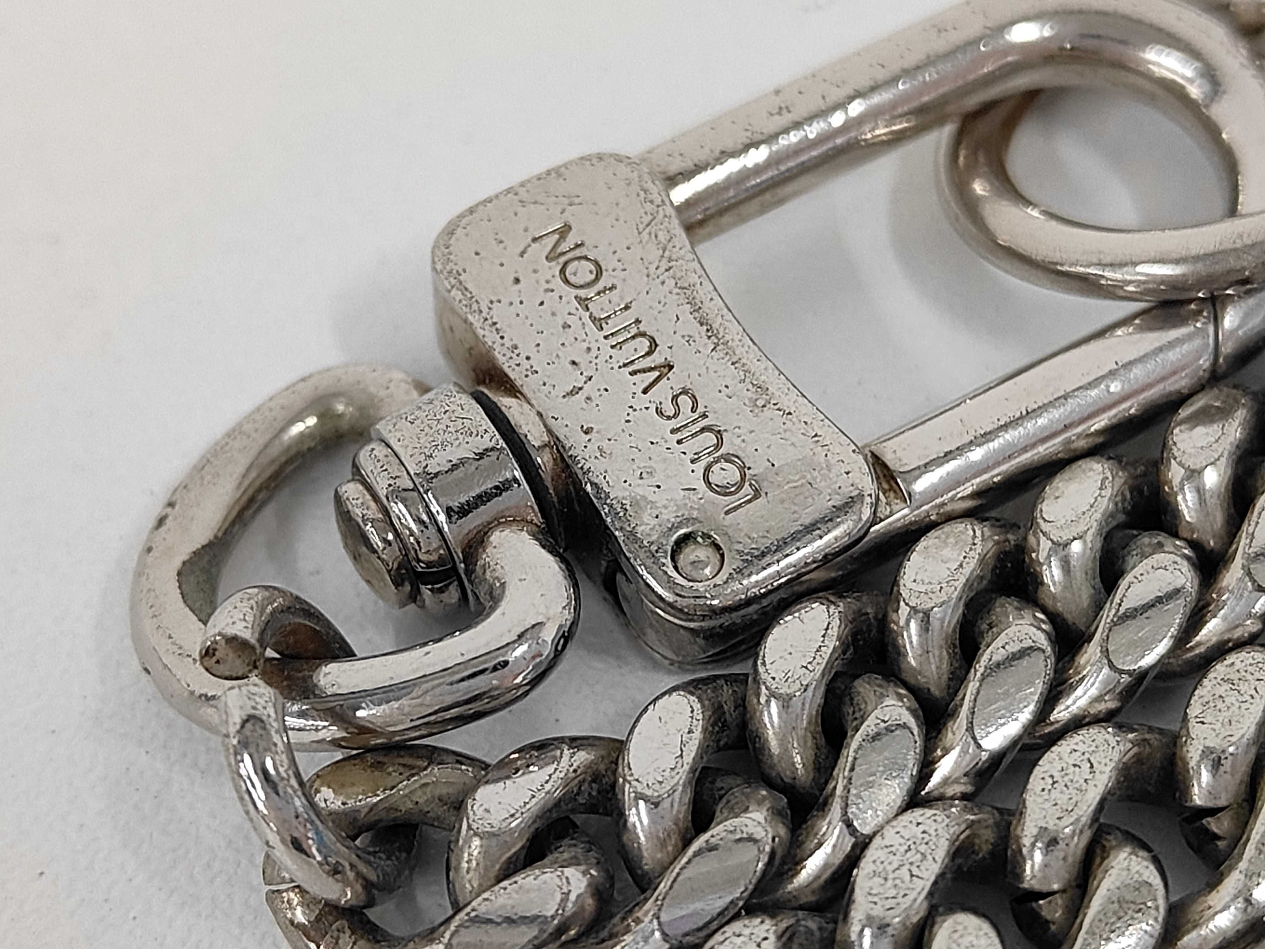 Damier Graphite Chain Wallet — view 8