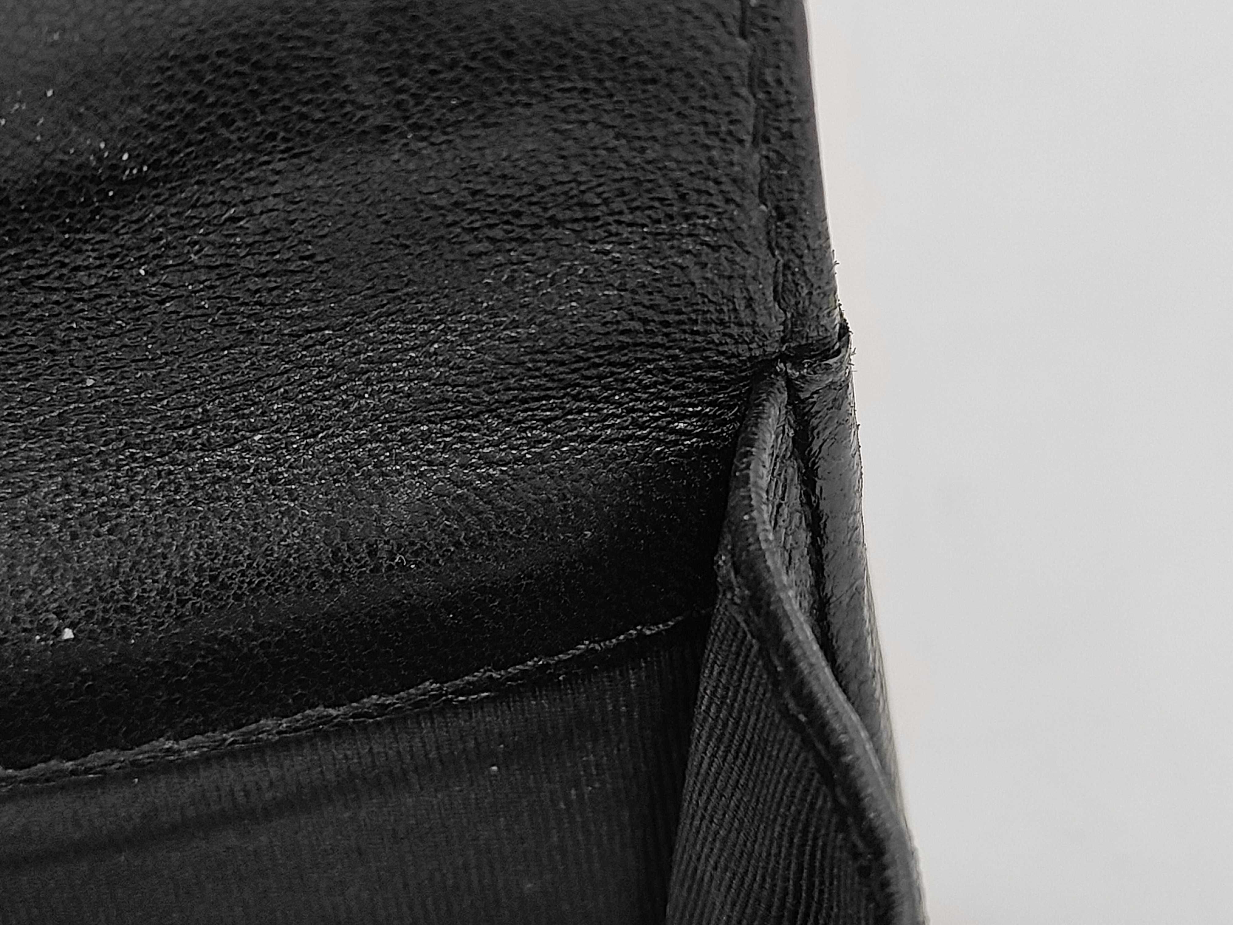 Lambskin Chanel 19 Matelassé Wallet, Silver Hardware, Black, Seal, 31745685 — view 5