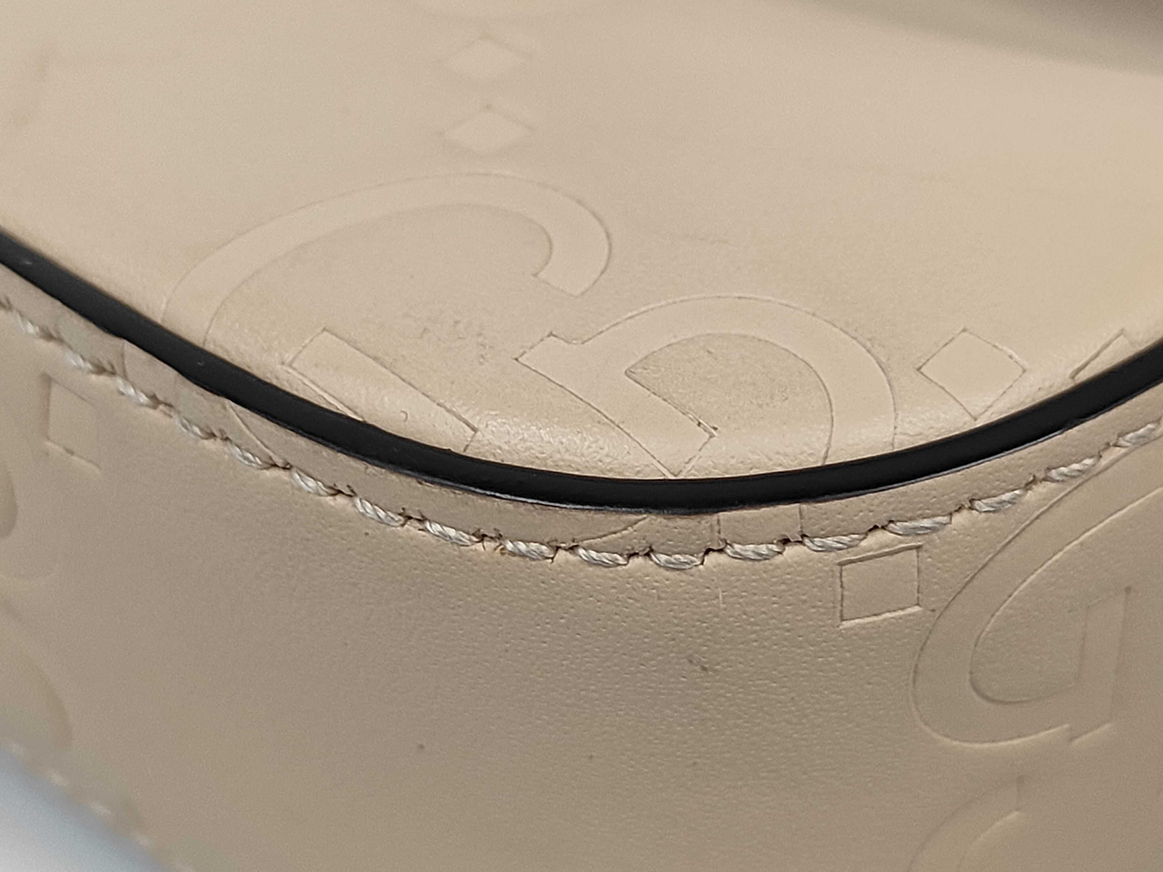 GG Supreme Leather Shoulder Bag — view 6
