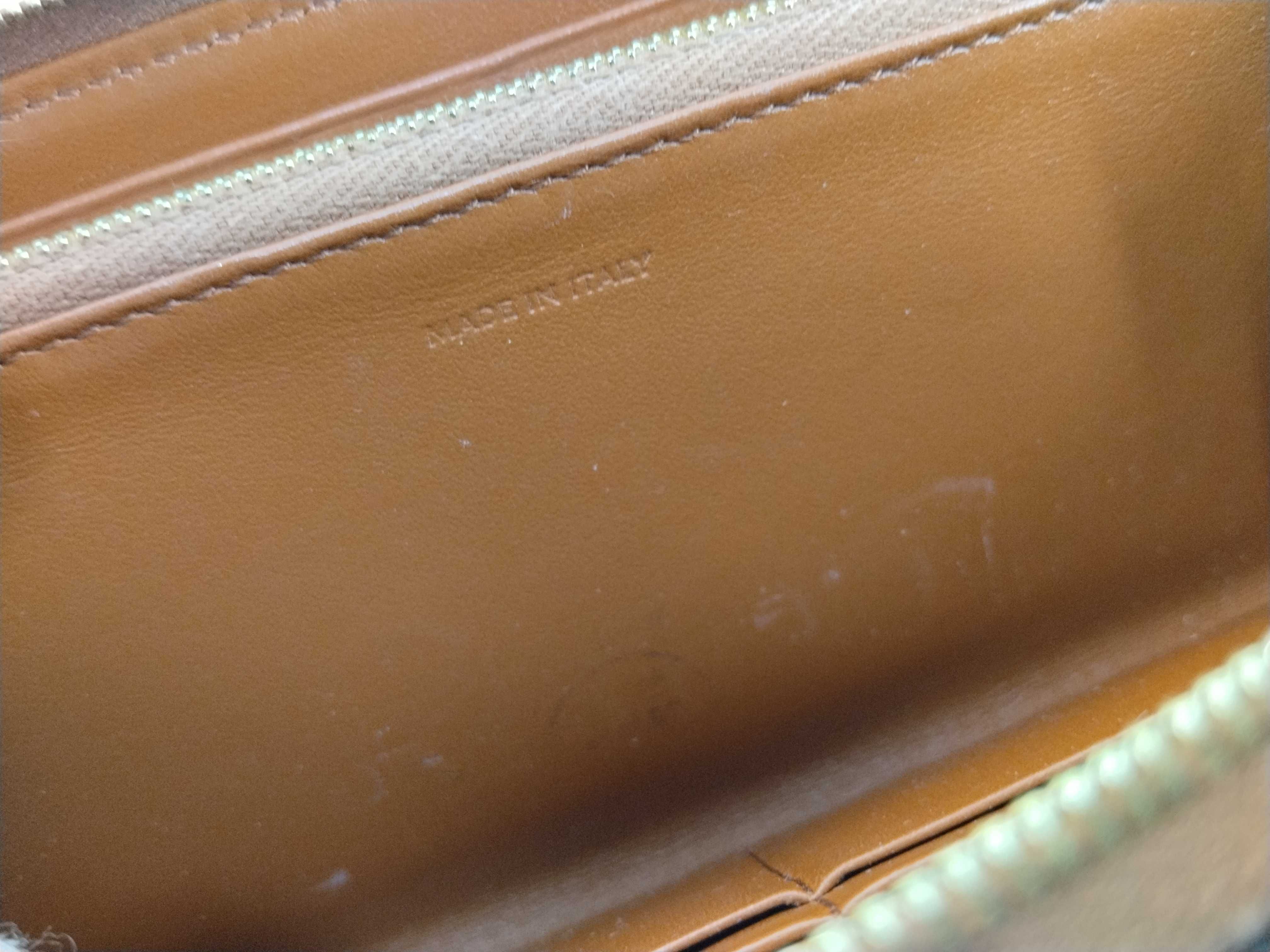 Triomphe Beige Round Zip Wallet — view 15