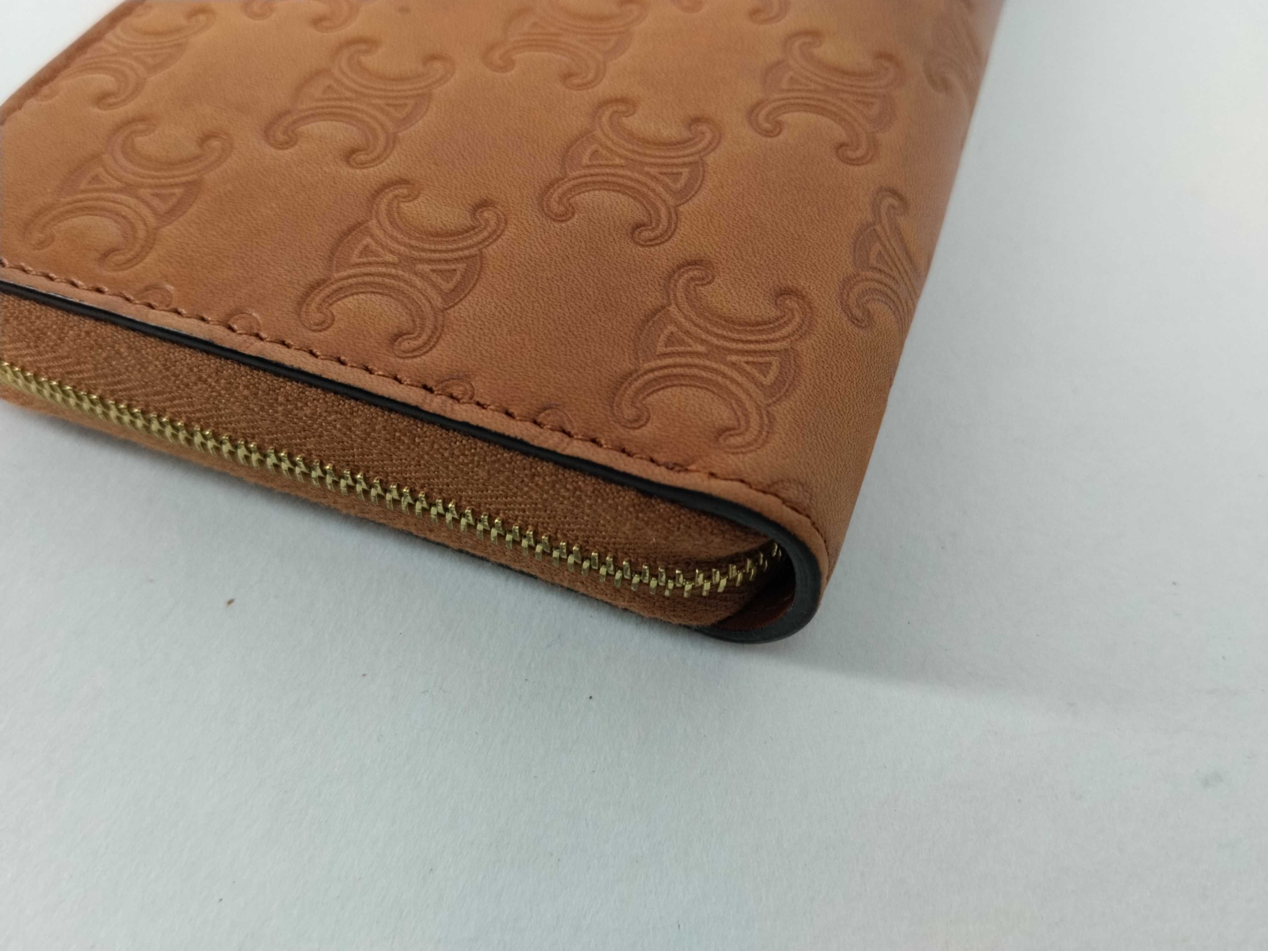 Triomphe Beige Round Zip Wallet — view 3