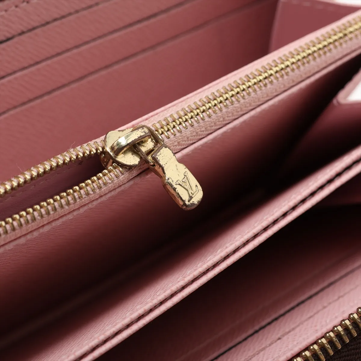 Monogram Zippy Wallet M41894 Rose Ballerine Round Zip Wallet (RFID detected) — view 12