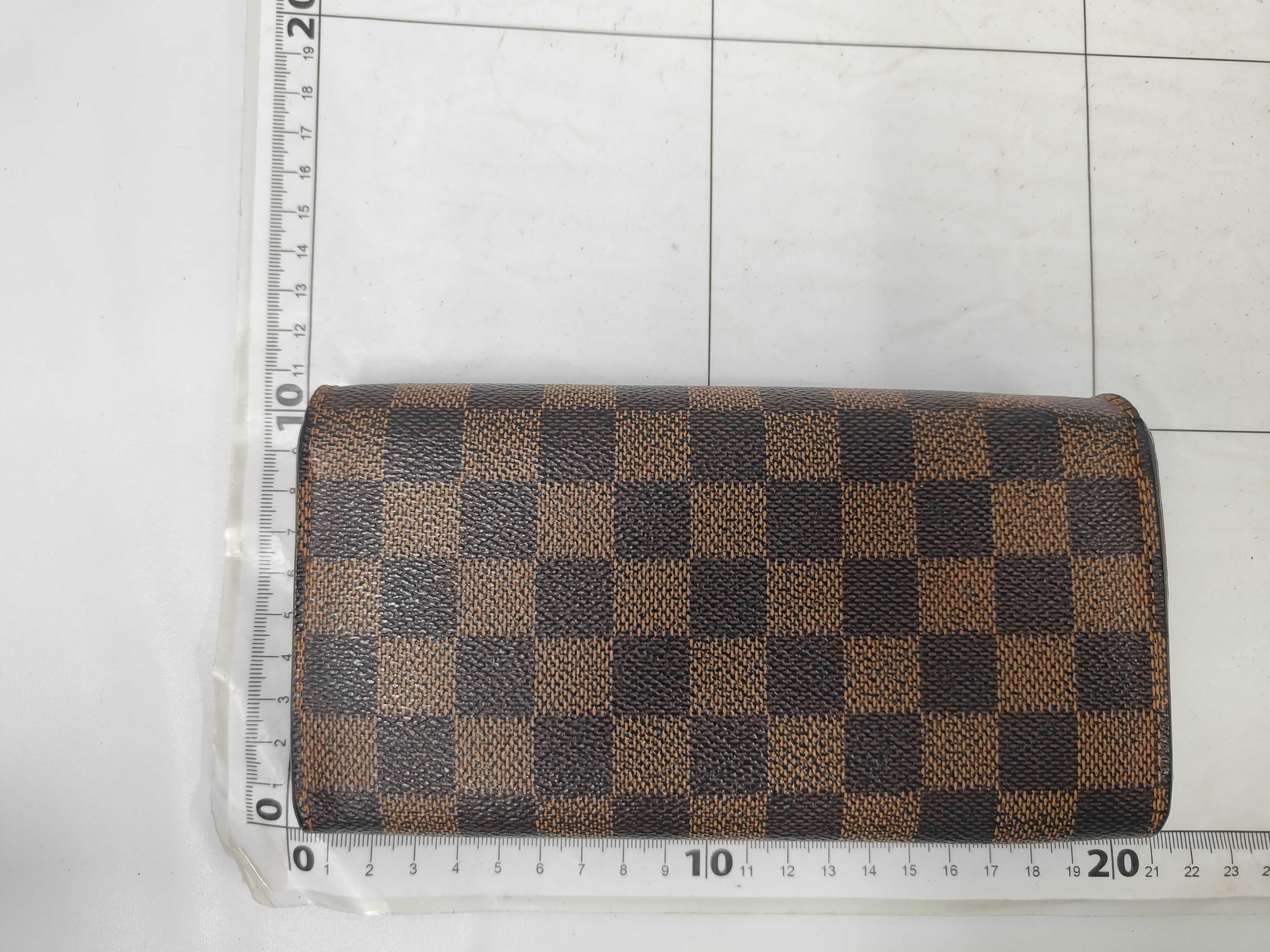Damier Sarah Wallet — view 2