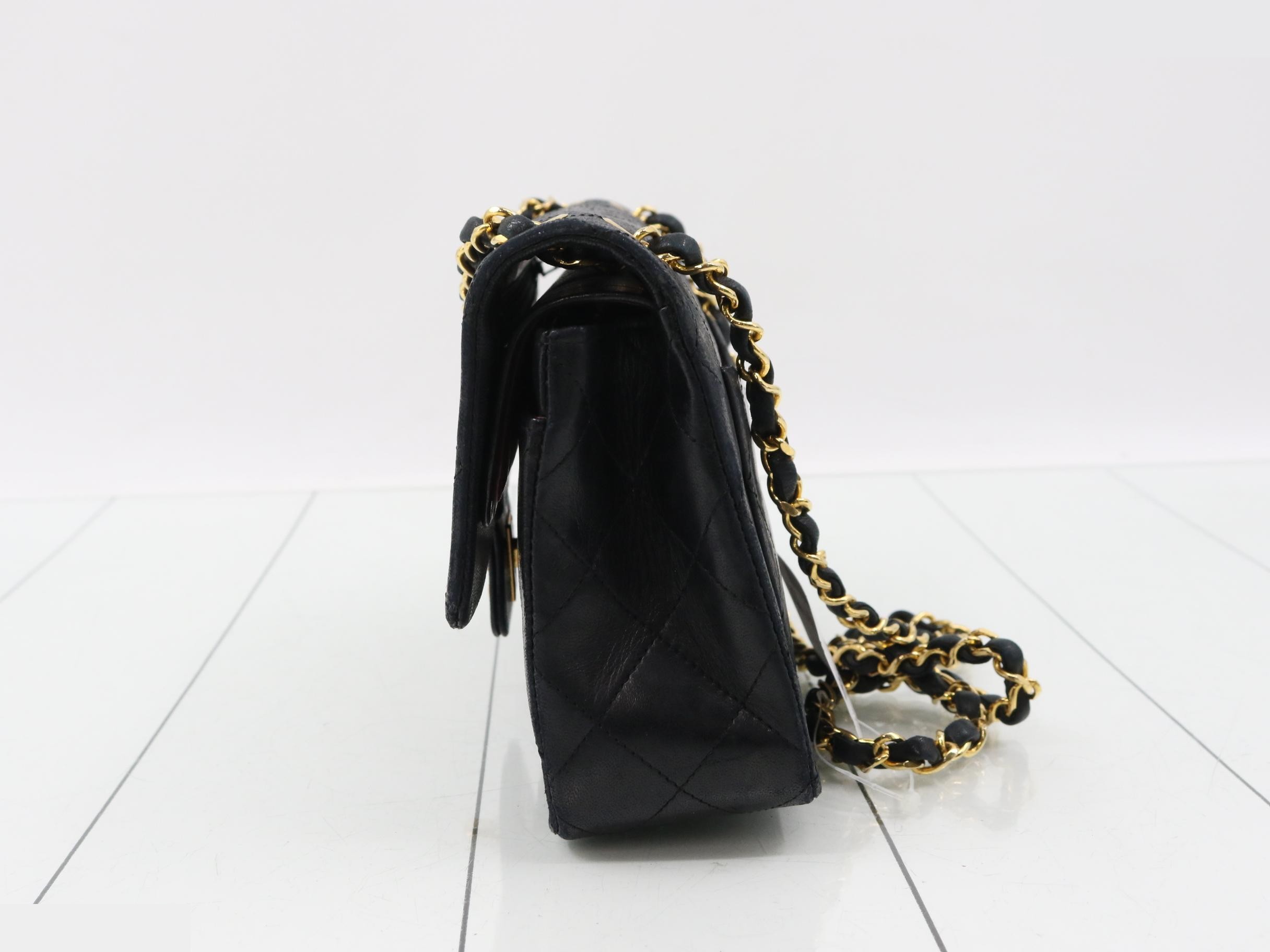 Matelassé (bag) - Shoulder bag — view 3