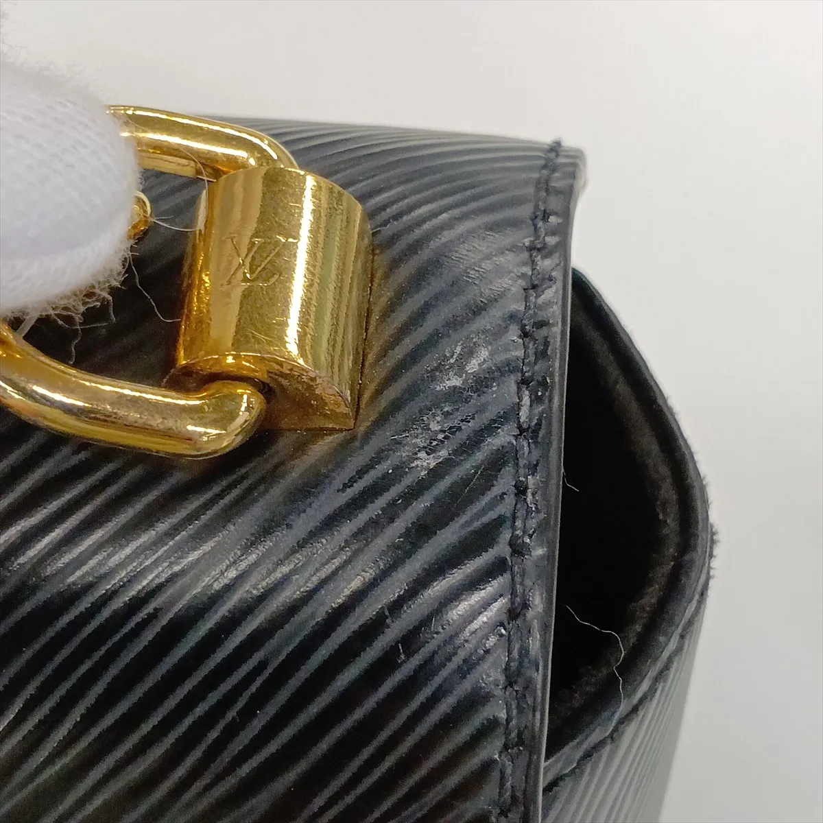 Epi Twist MM M54804 Black — view 14