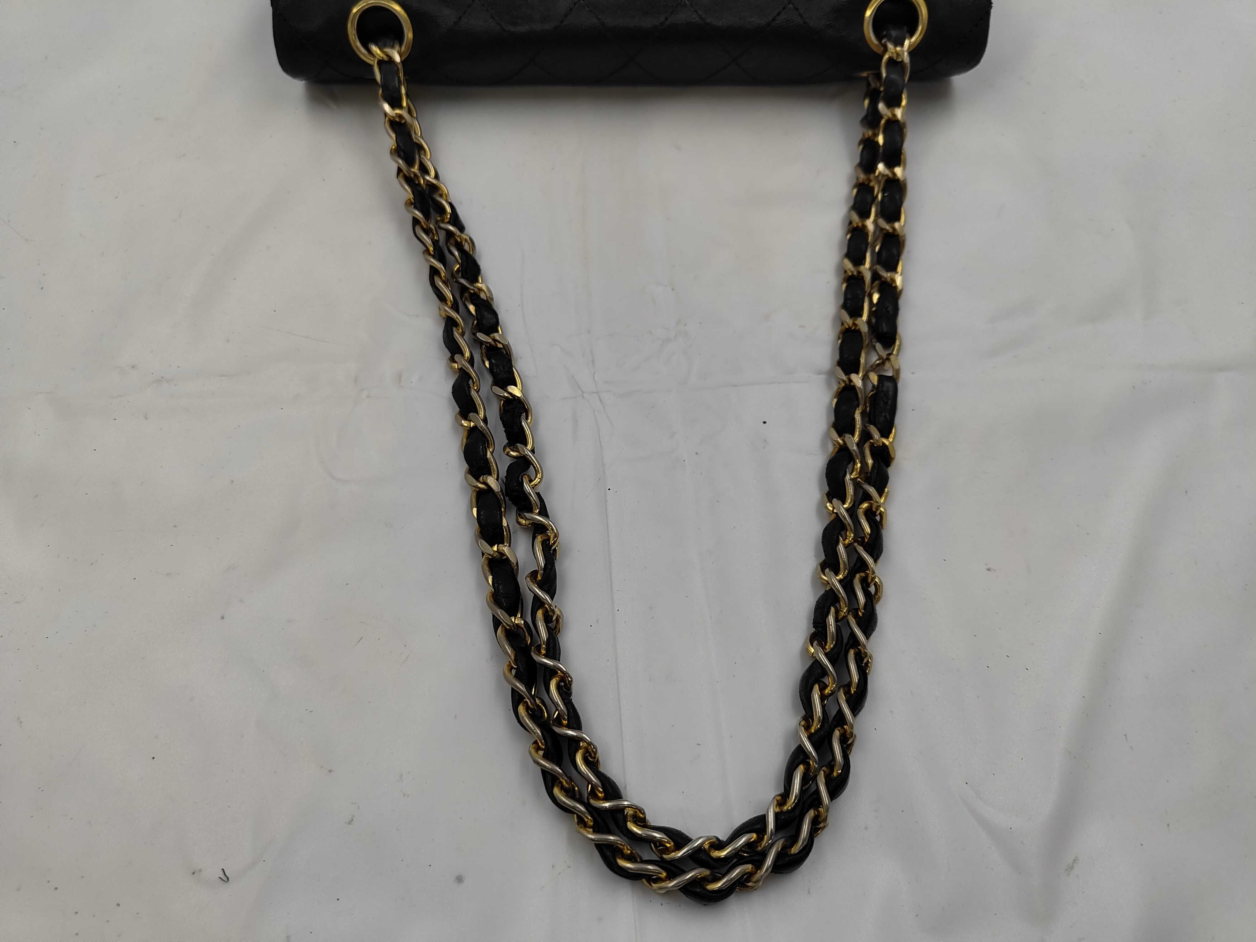 Matelassé 23 Chain Shoulder Bag, Lambskin Shoulder Bag — view 3