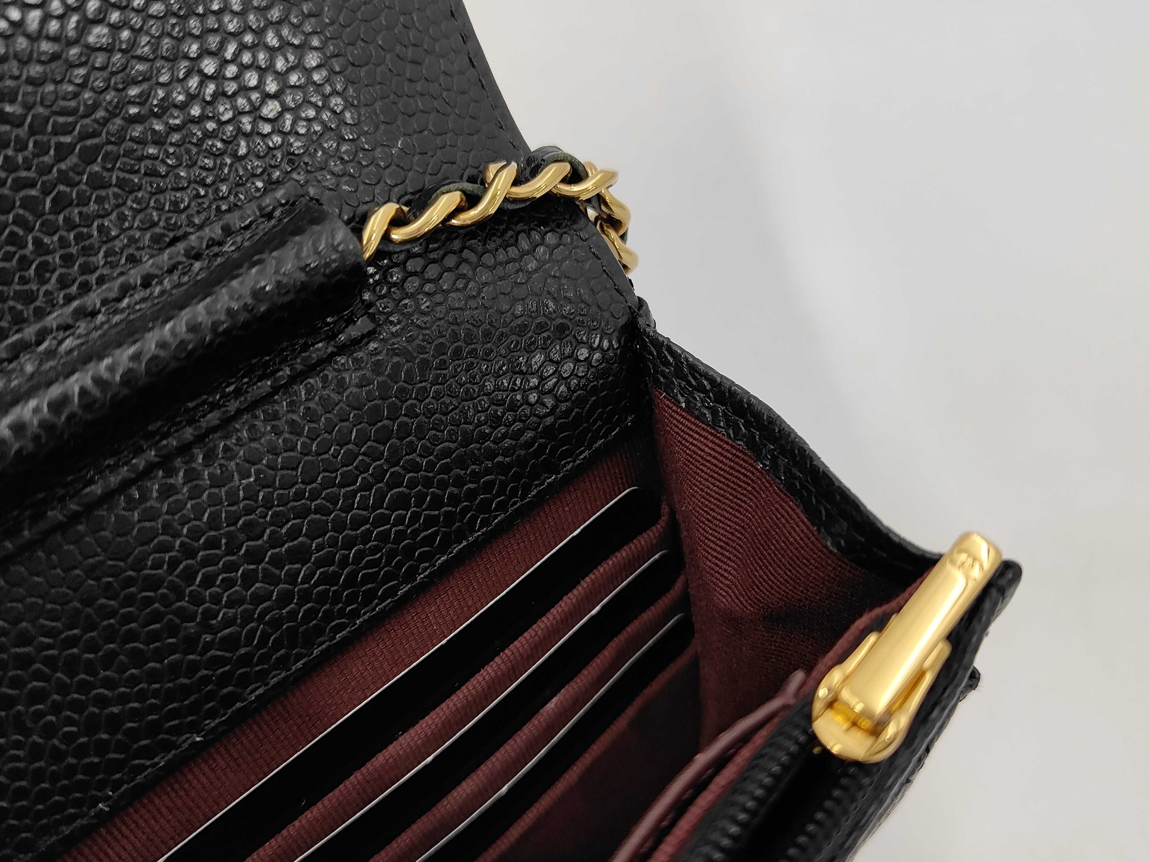 Caviar Skin AP0250 Chain Wallet Shoulder Bag with Serial Number Plate — view 9