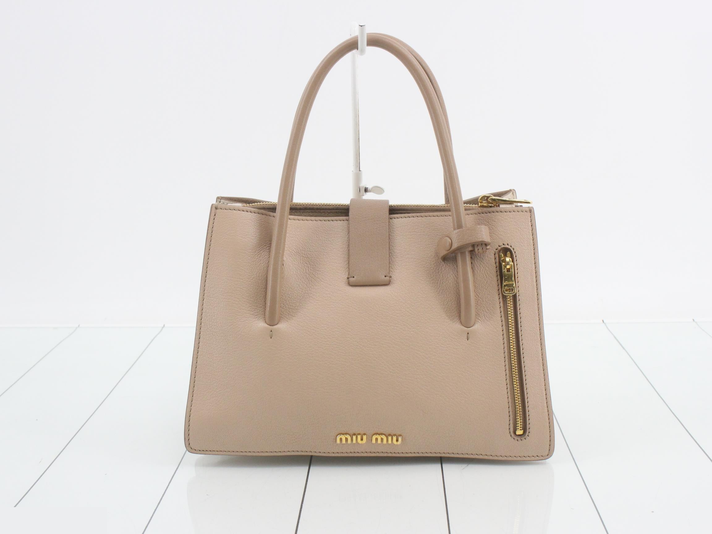 Madras handbag, embossed leather, pink beige — view 2