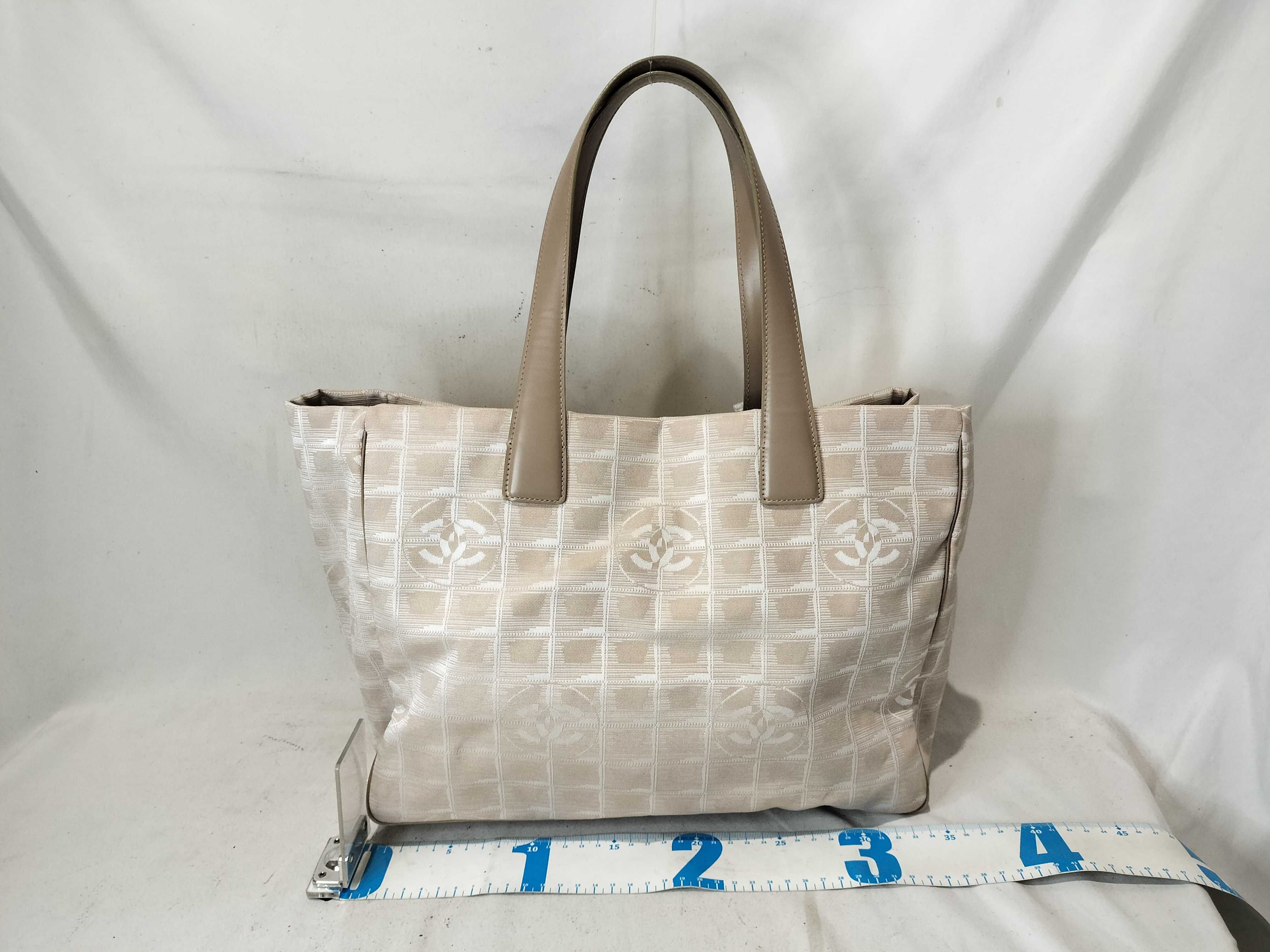 New Travel Line Tote Bag, Beige, Series 8 (Handbag) — view 2