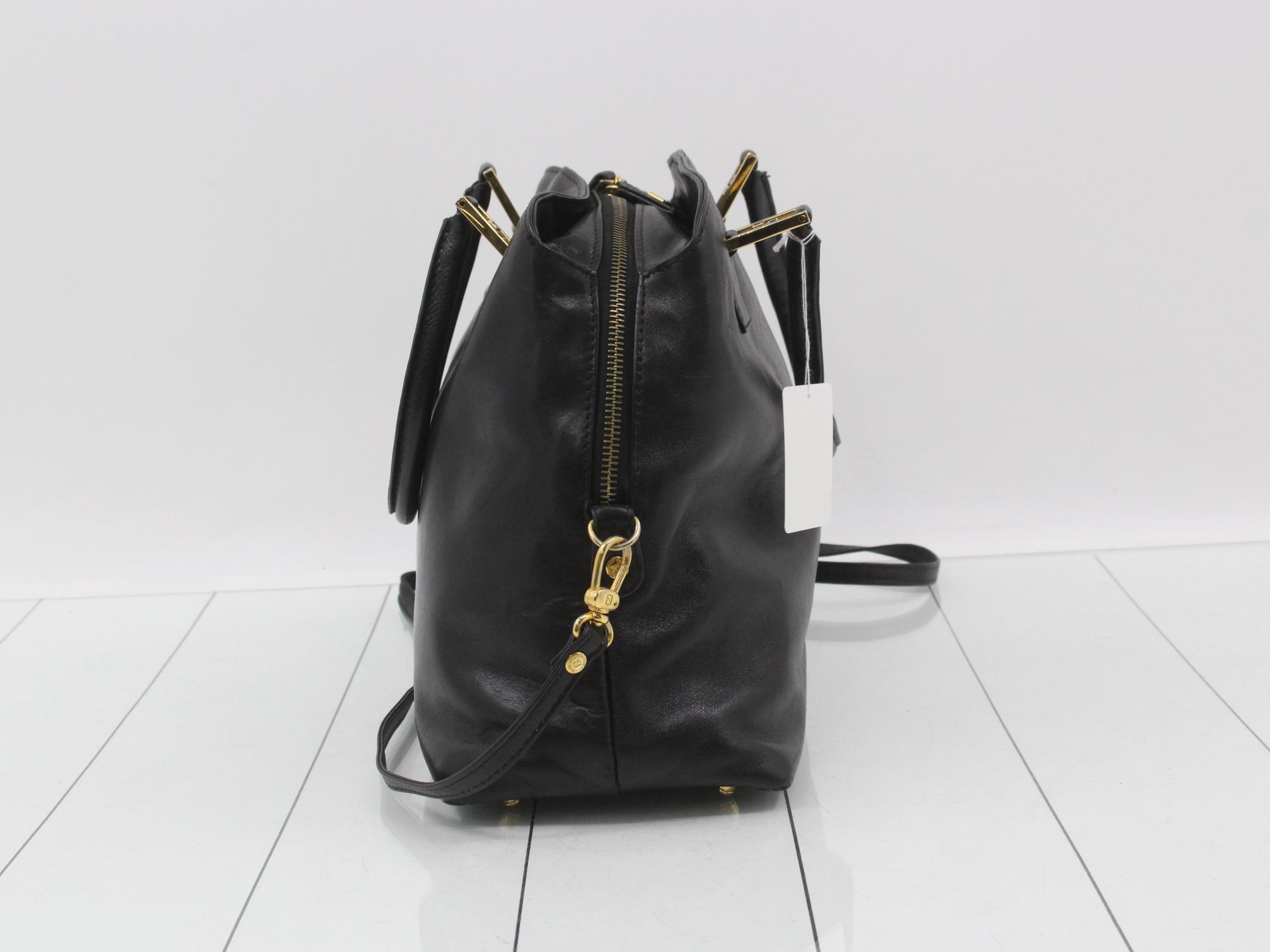 handbag — view 3