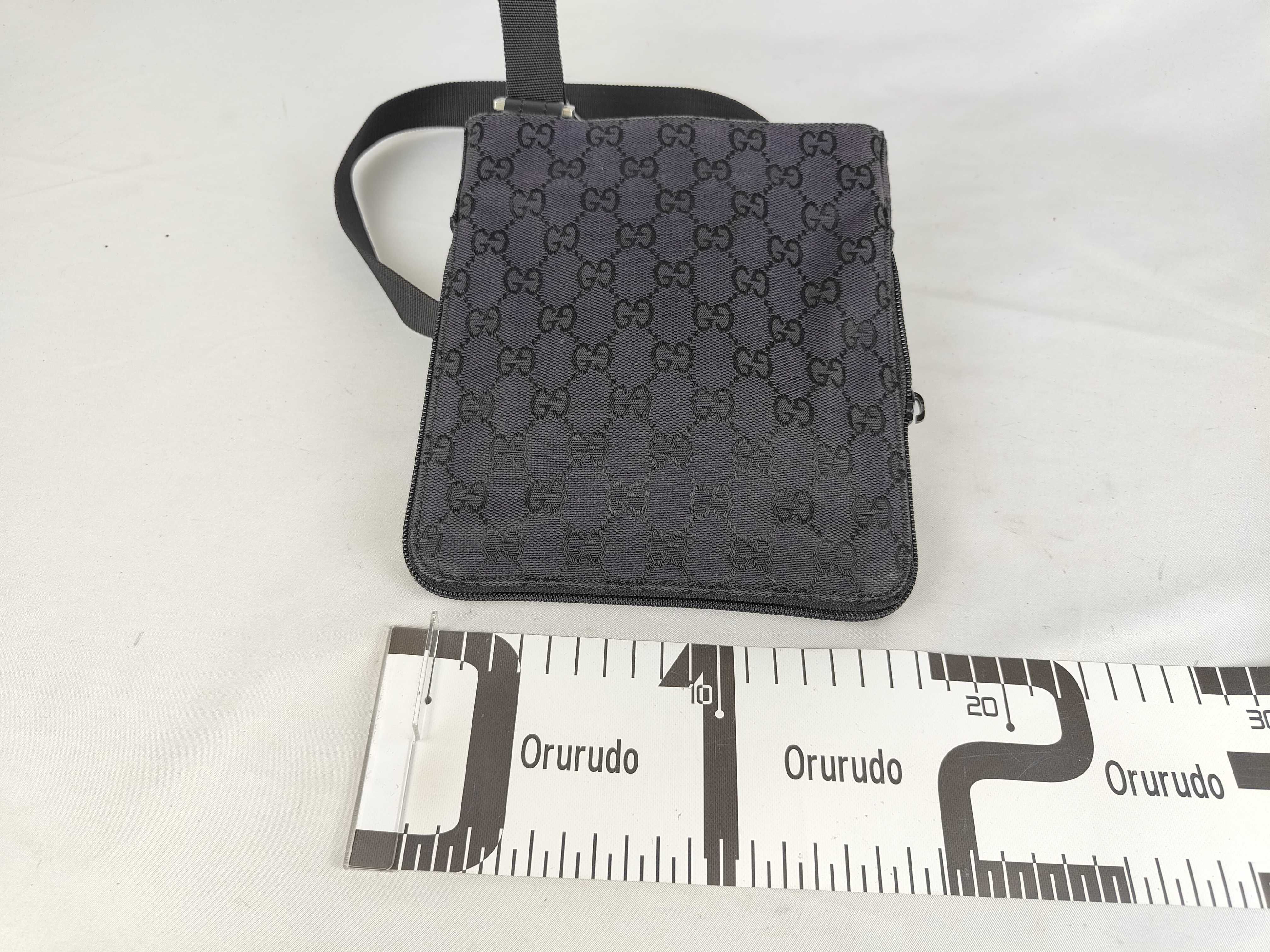 GG Canvas Shoulder Bag 019.0349 — view 2