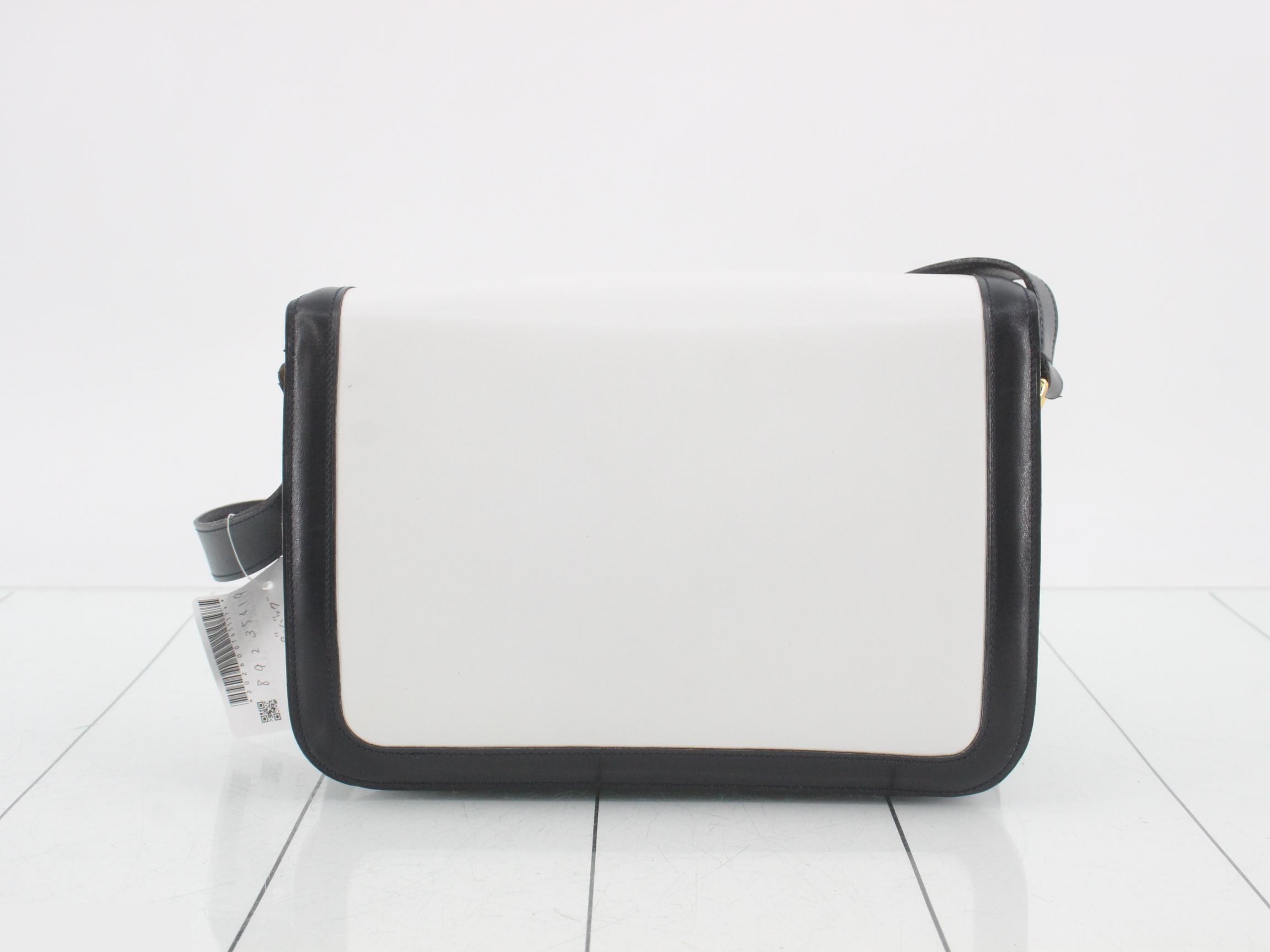 Shoulder bag, leather, white — view 2