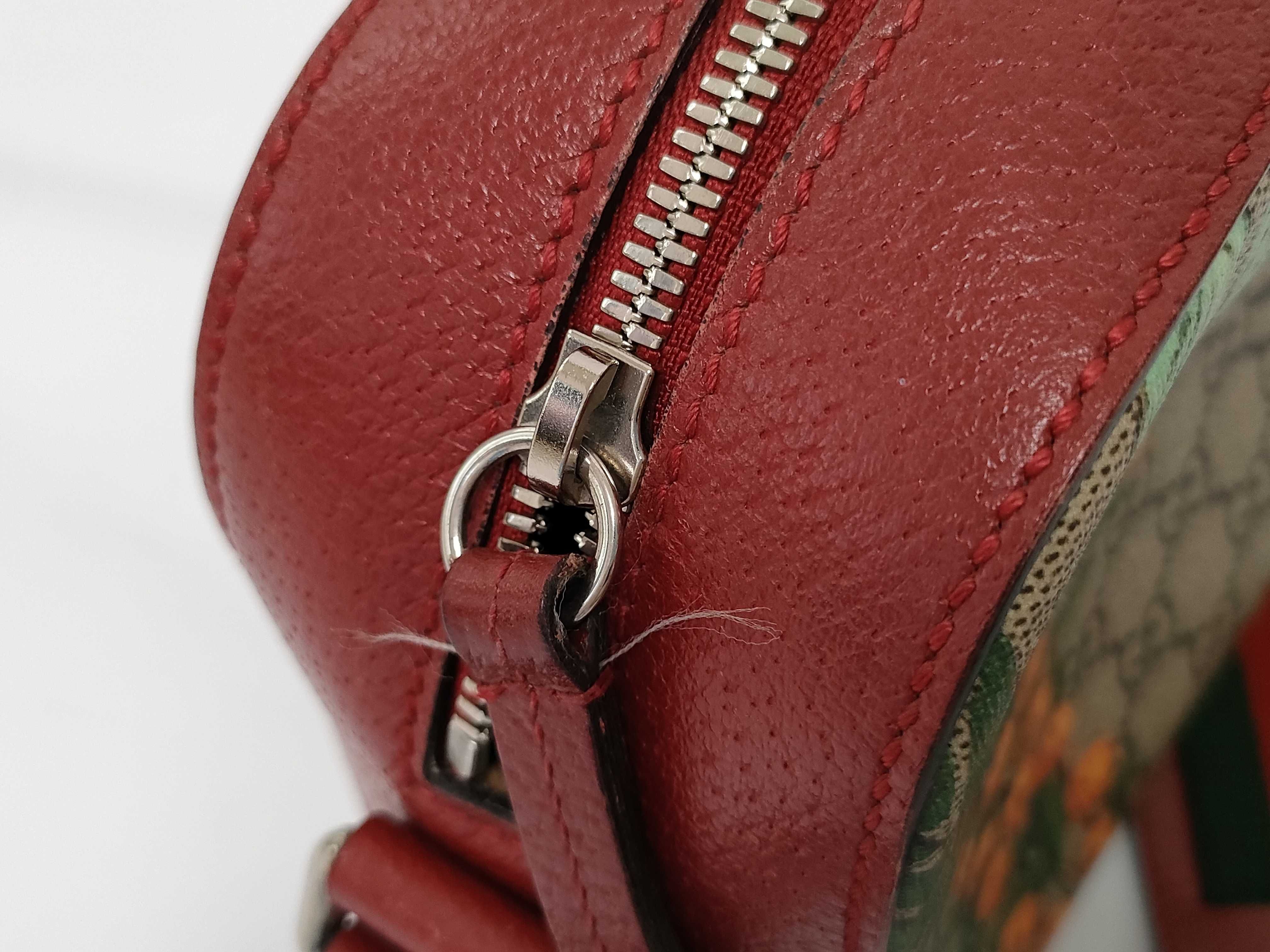 GG Supreme ID- Cow Skin GG Supreme Tiens Beige x Red Shoulder Bag 450947 — view 9