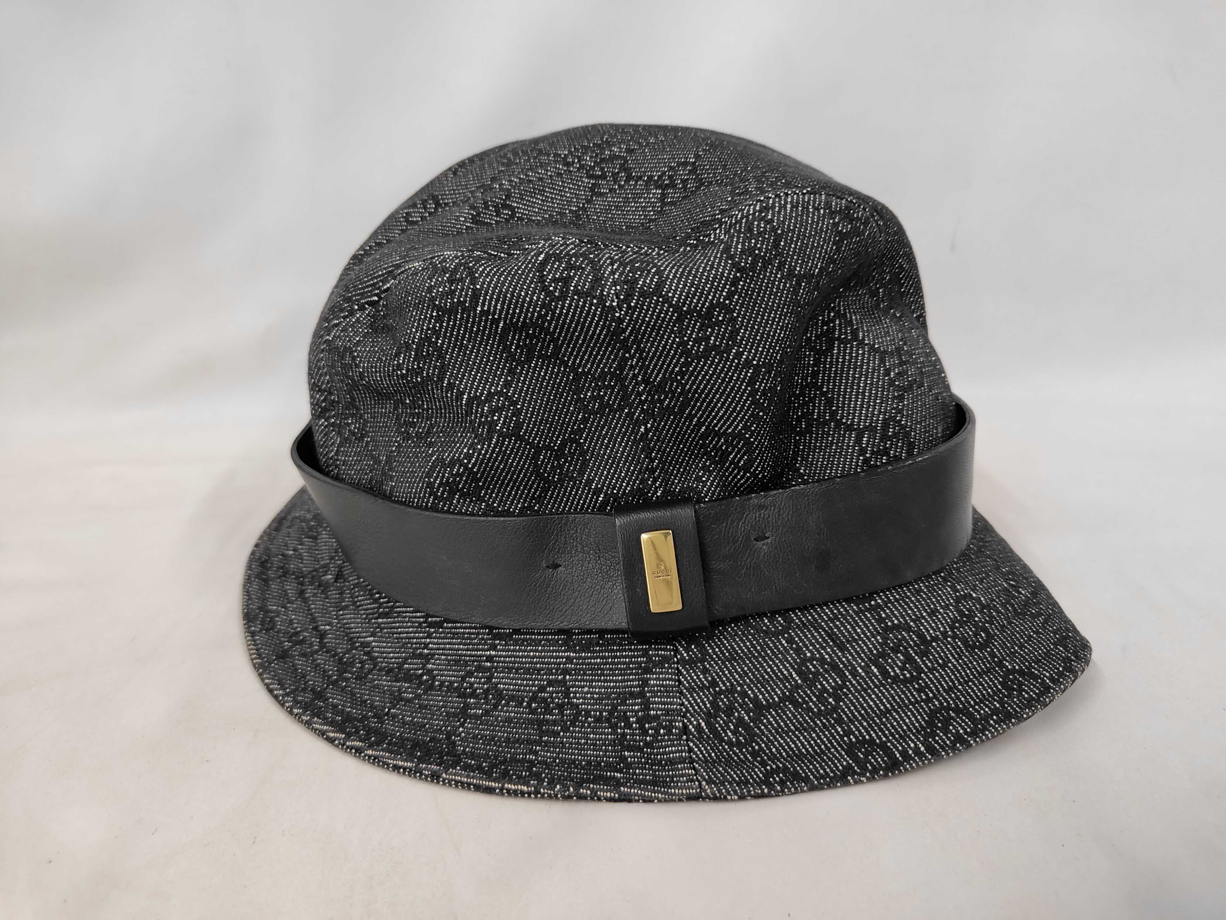 hat, GG pattern, and other accessories. — view 2