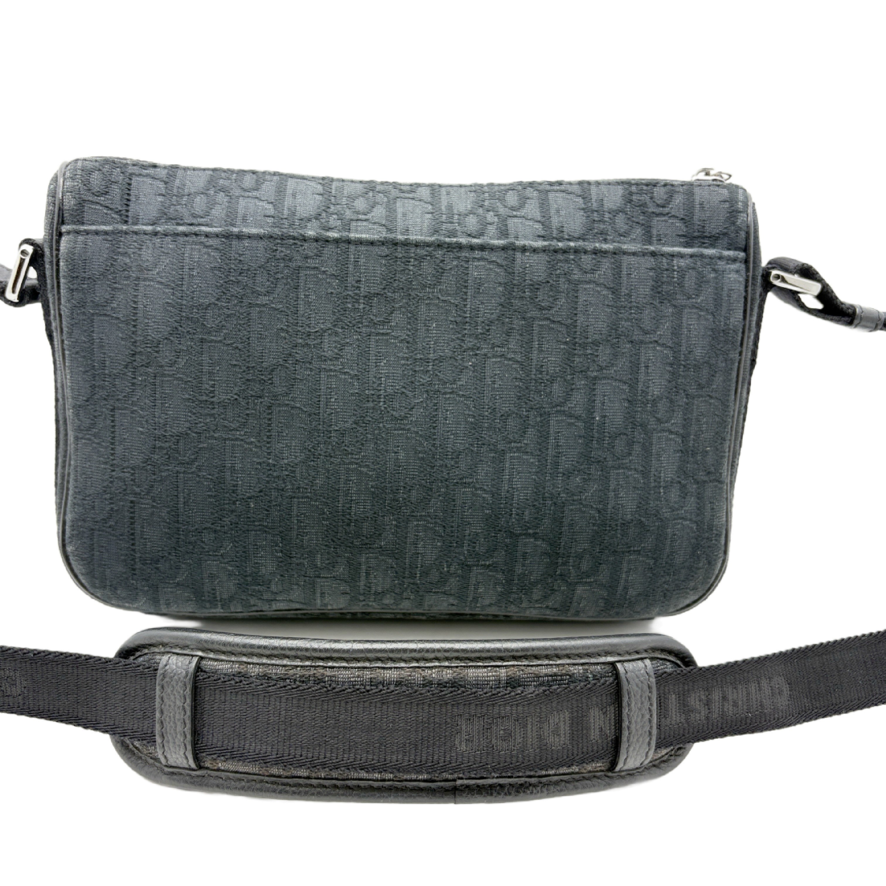 Oblique Dior 8 Messenger Bag Shoulder Bag — view 2