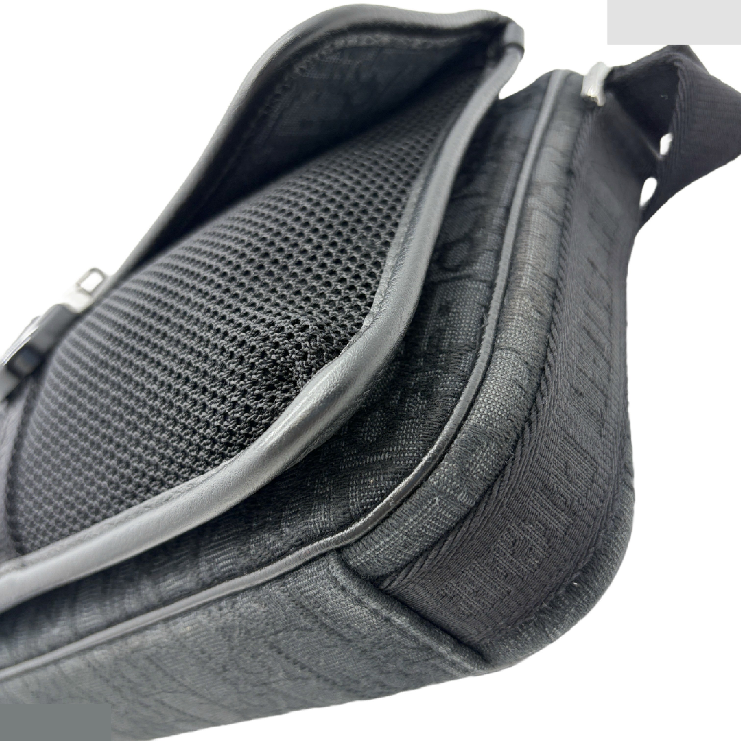 Oblique Dior 8 Messenger Bag Shoulder Bag — view 7