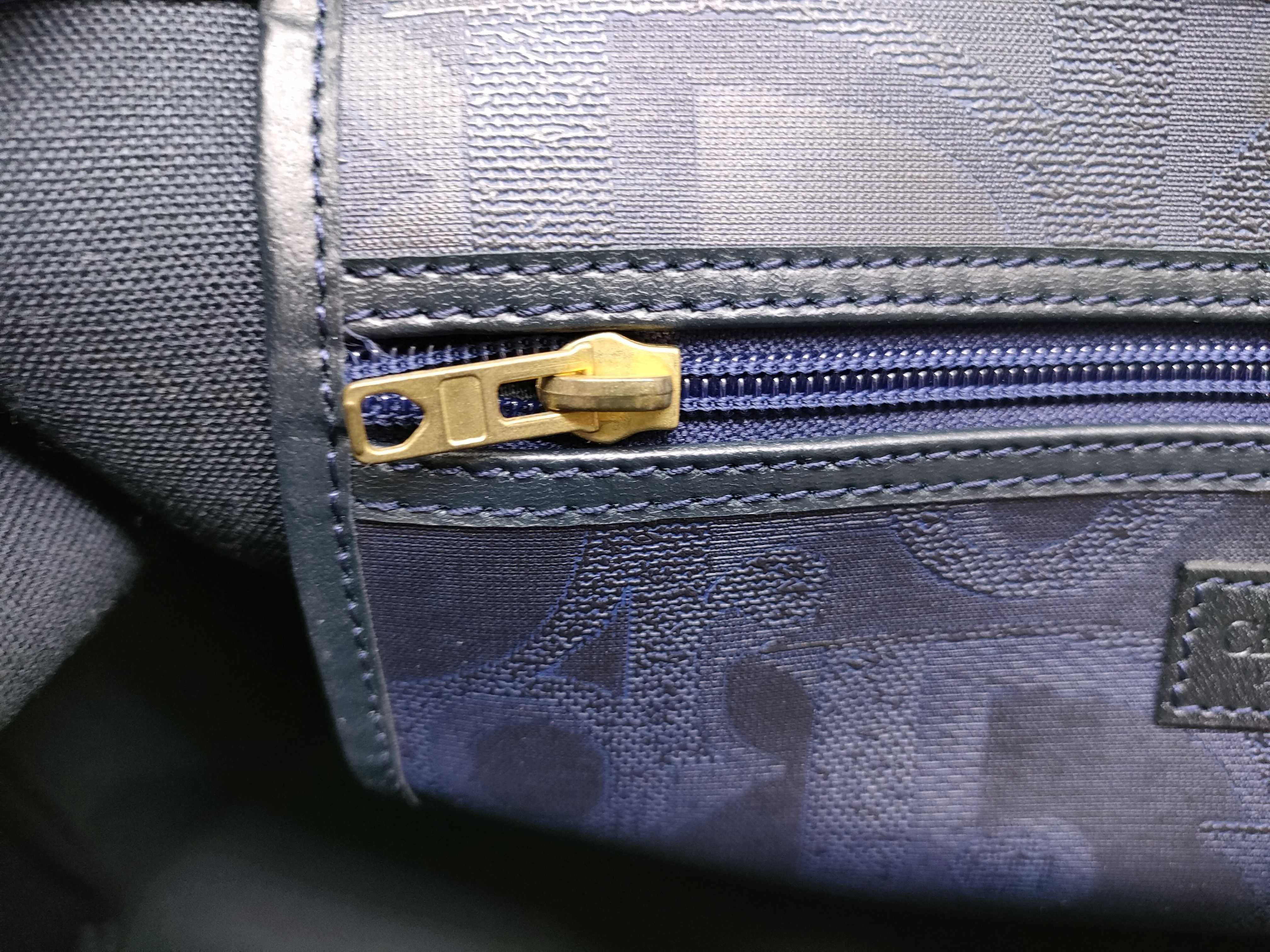 Trotter Boston Bag — view 13