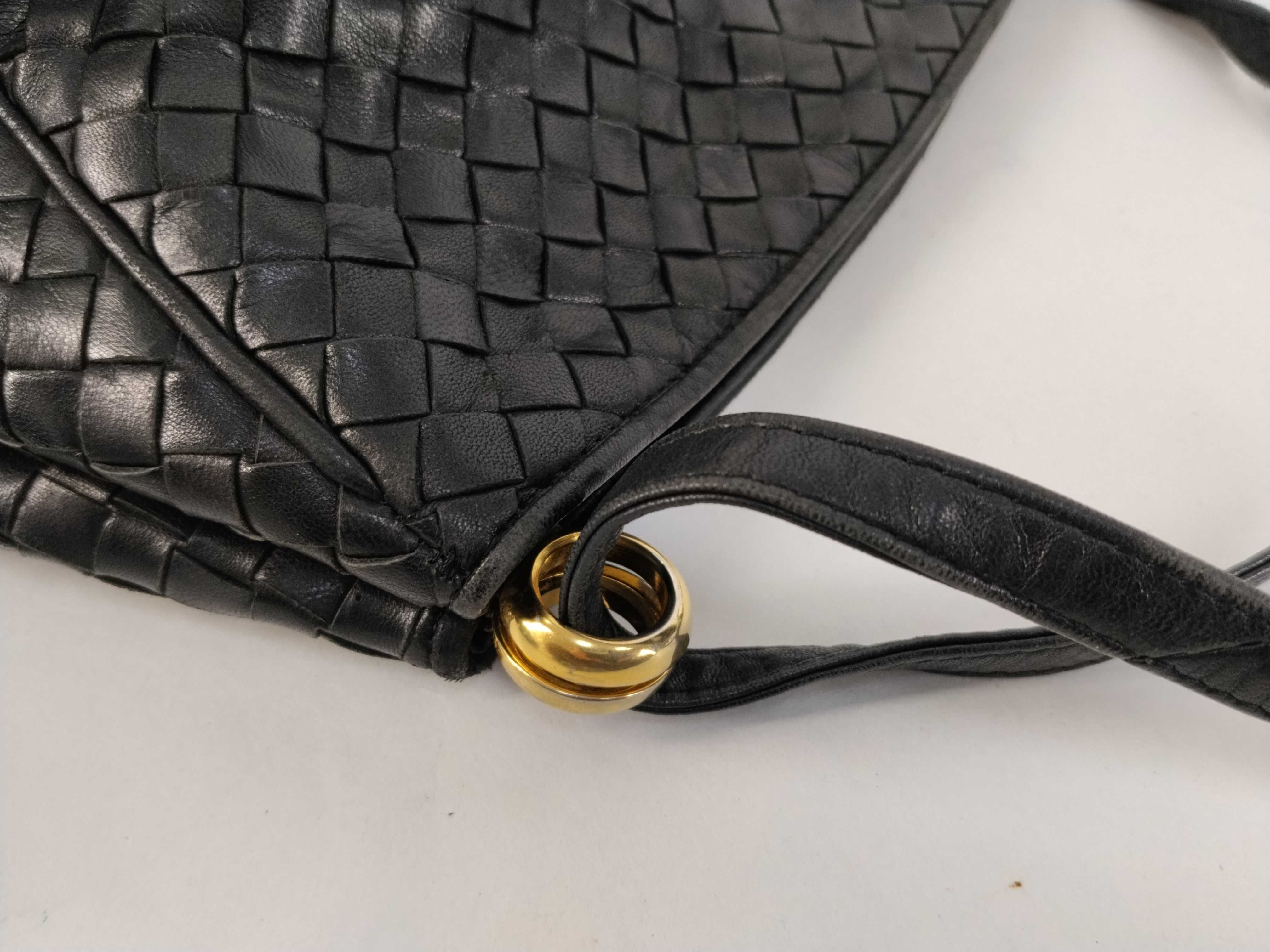 Intrecciato Leather One-Shoulder Bag, Black, Excellent Condition — view 5