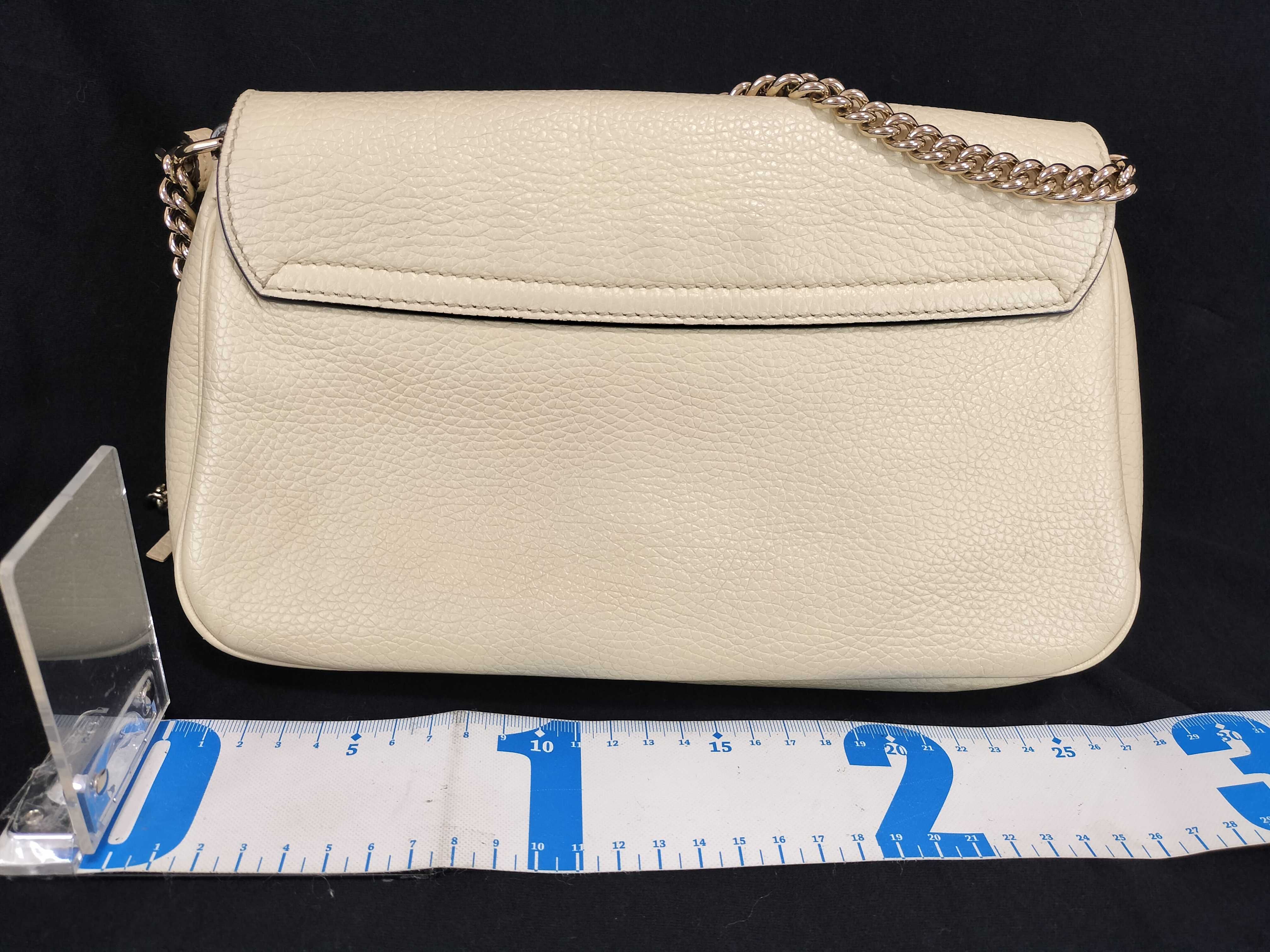Soho Leather Chain Shoulder Bag, White, 536224 213317 (Shoulder Bag) — view 2
