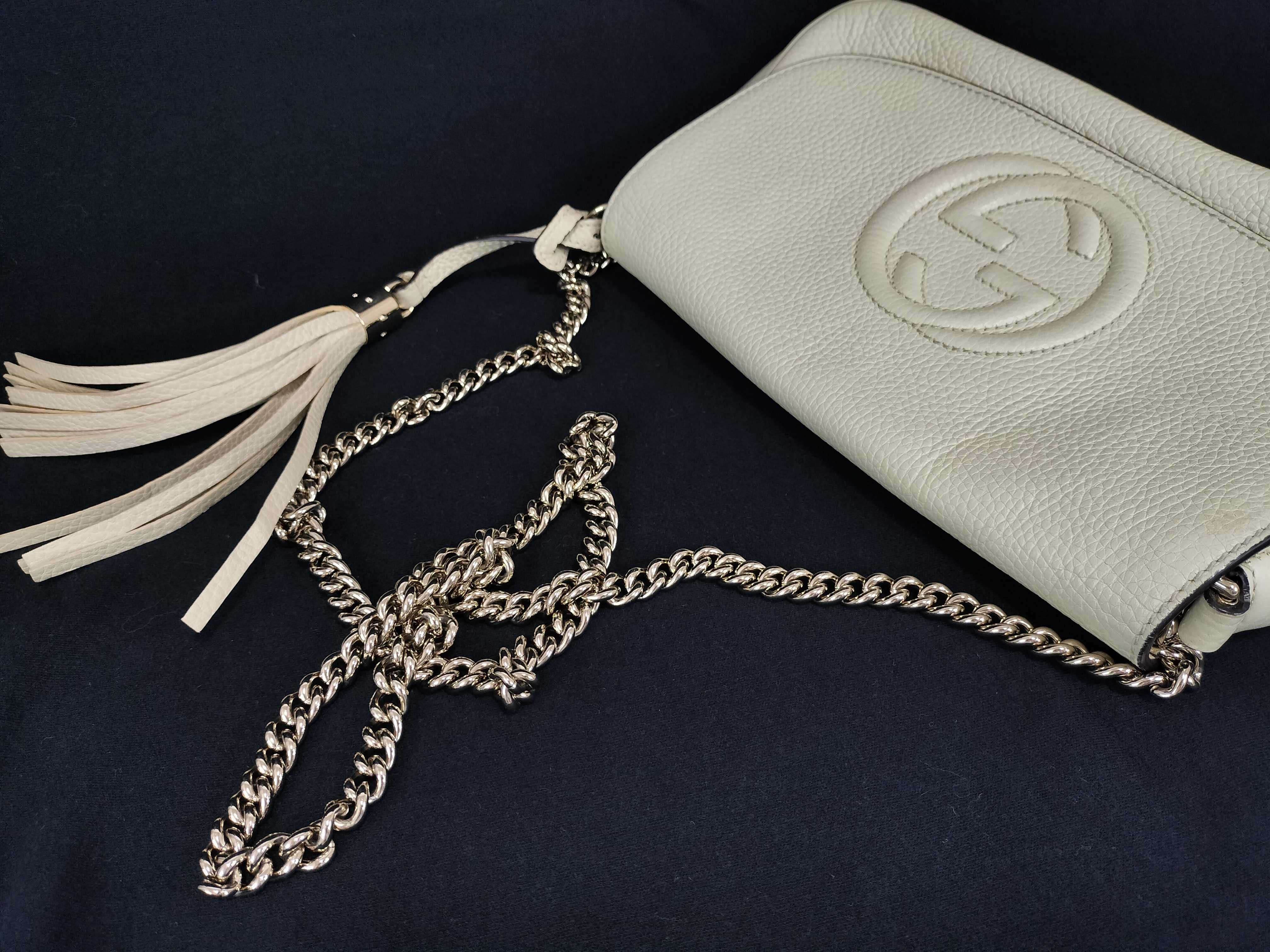 Soho Leather Chain Shoulder Bag, White, 536224 213317 (Shoulder Bag) — view 3
