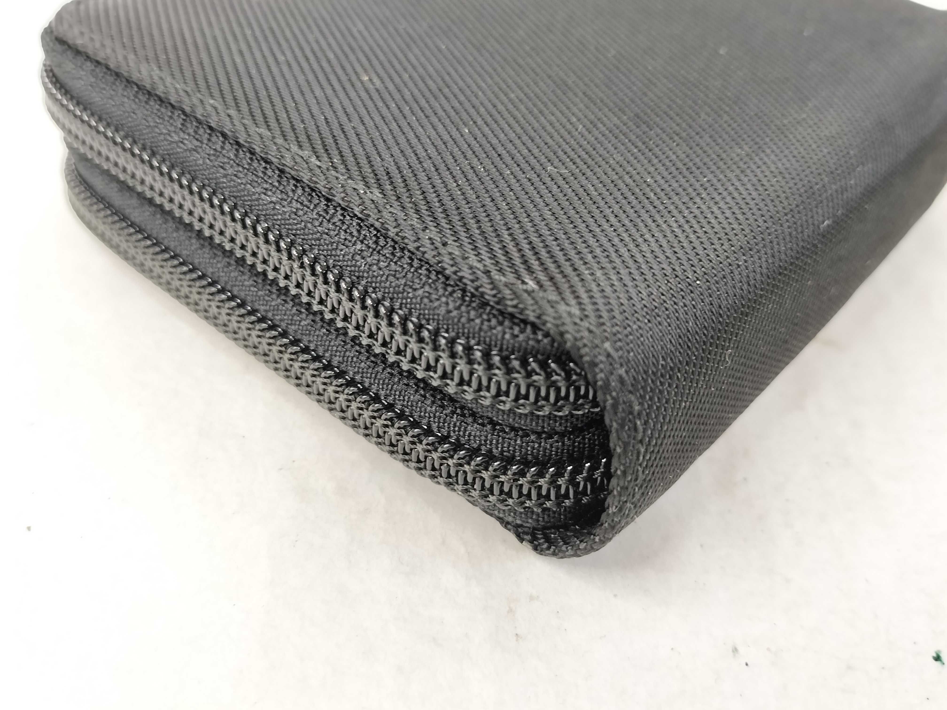 Bamboo Canvas Round Bi-fold Wallet — view 3