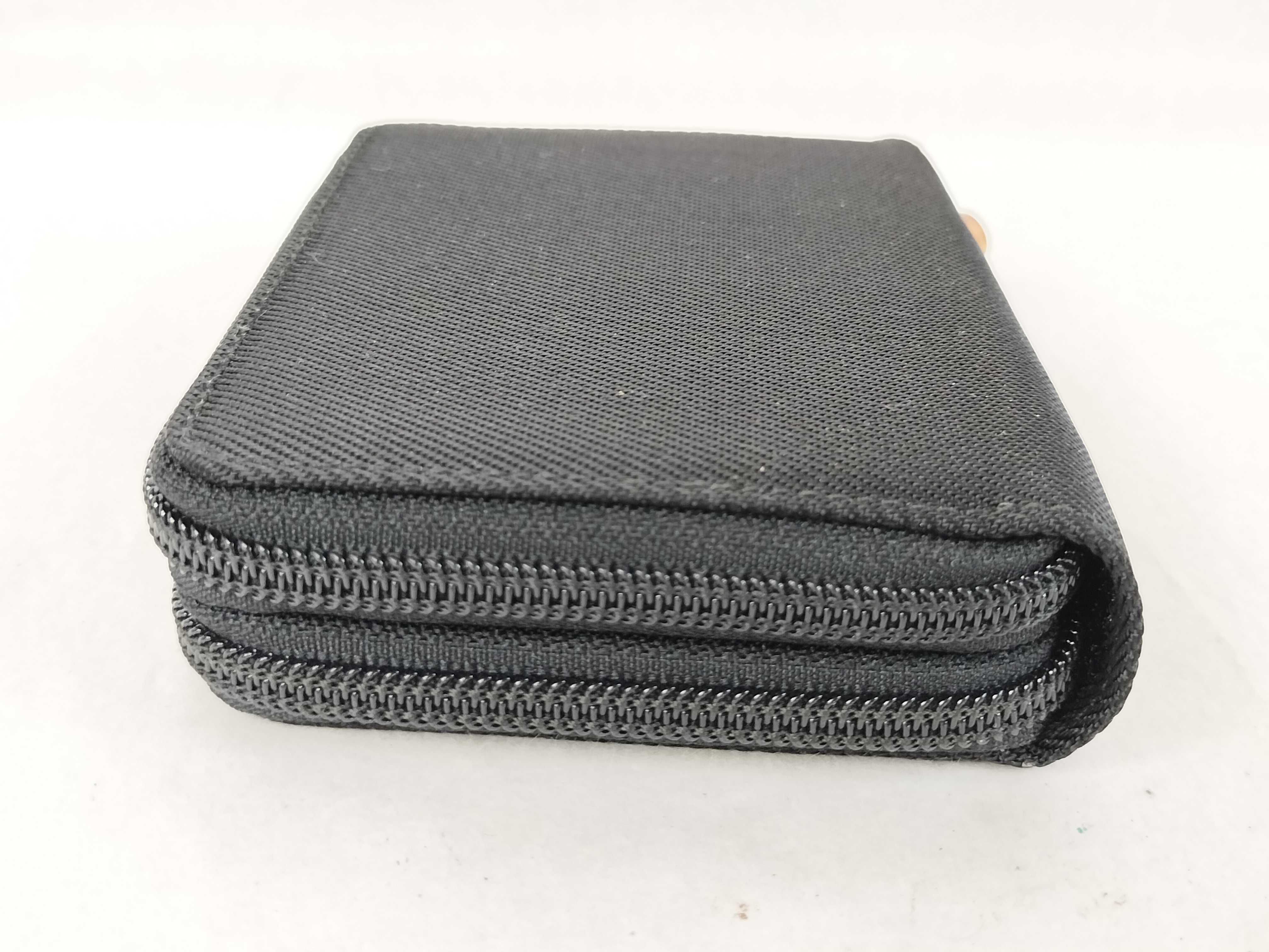 Bamboo Canvas Round Bi-fold Wallet — view 5