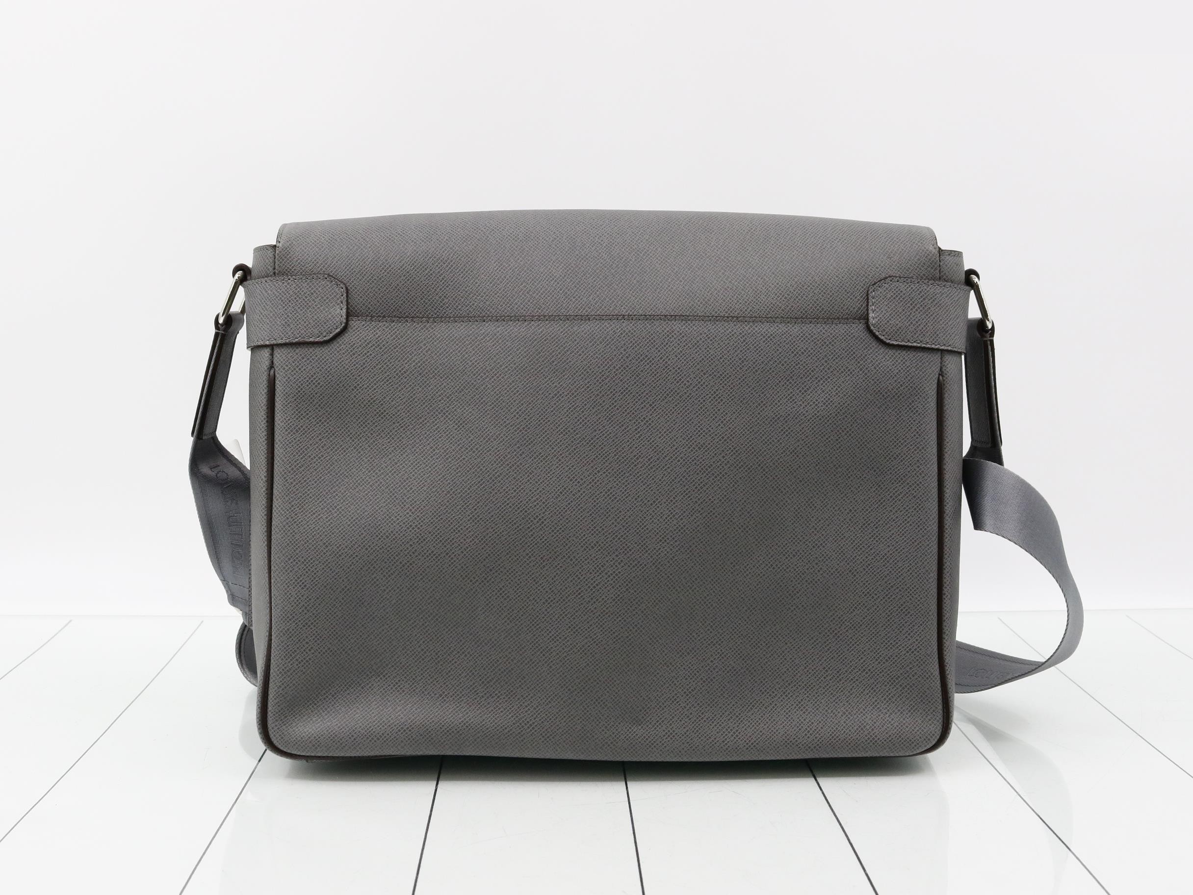 Taiga Roman MM Glacier Shoulder Bag — view 2
