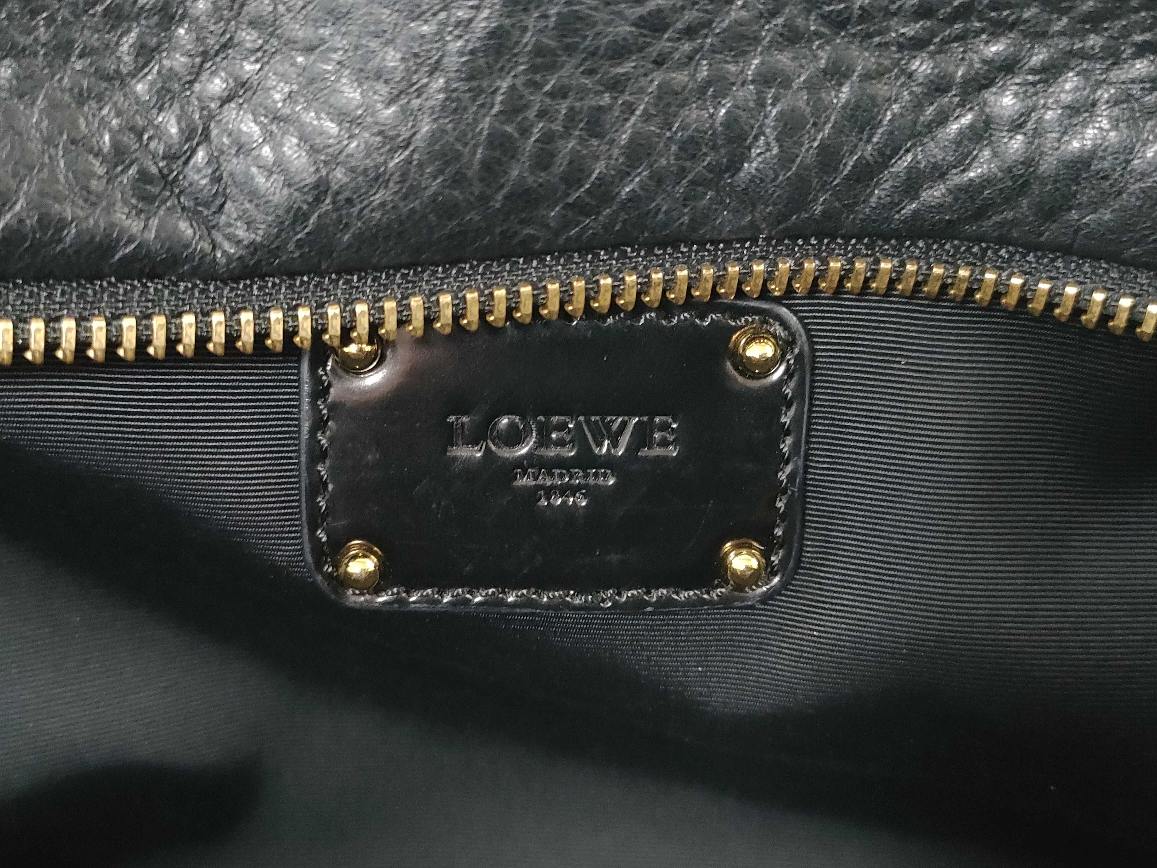 Laura Chain Handbag, Leather, Black Handbag — view 11