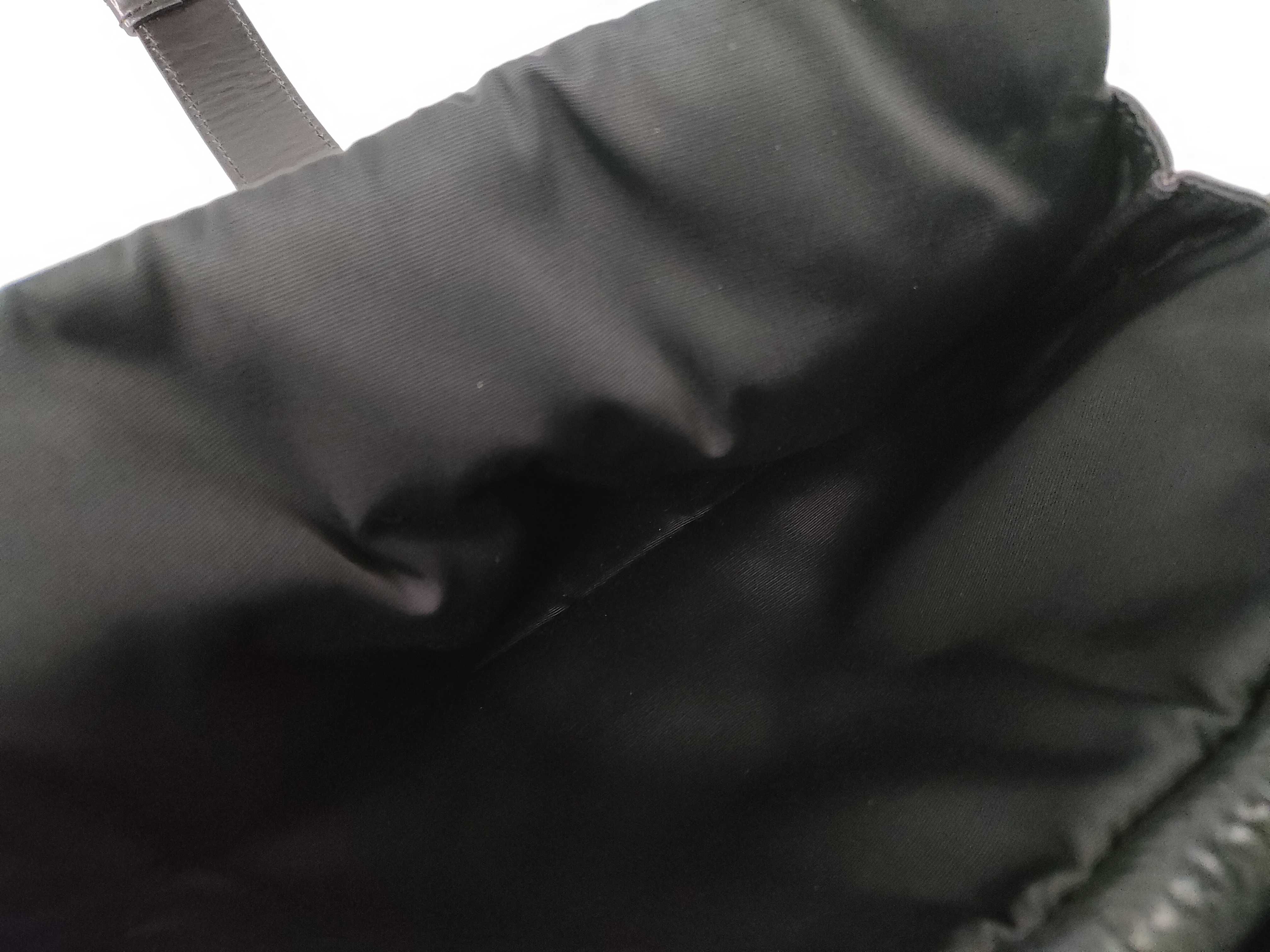 Laura Chain Handbag, Leather, Black Handbag — view 14